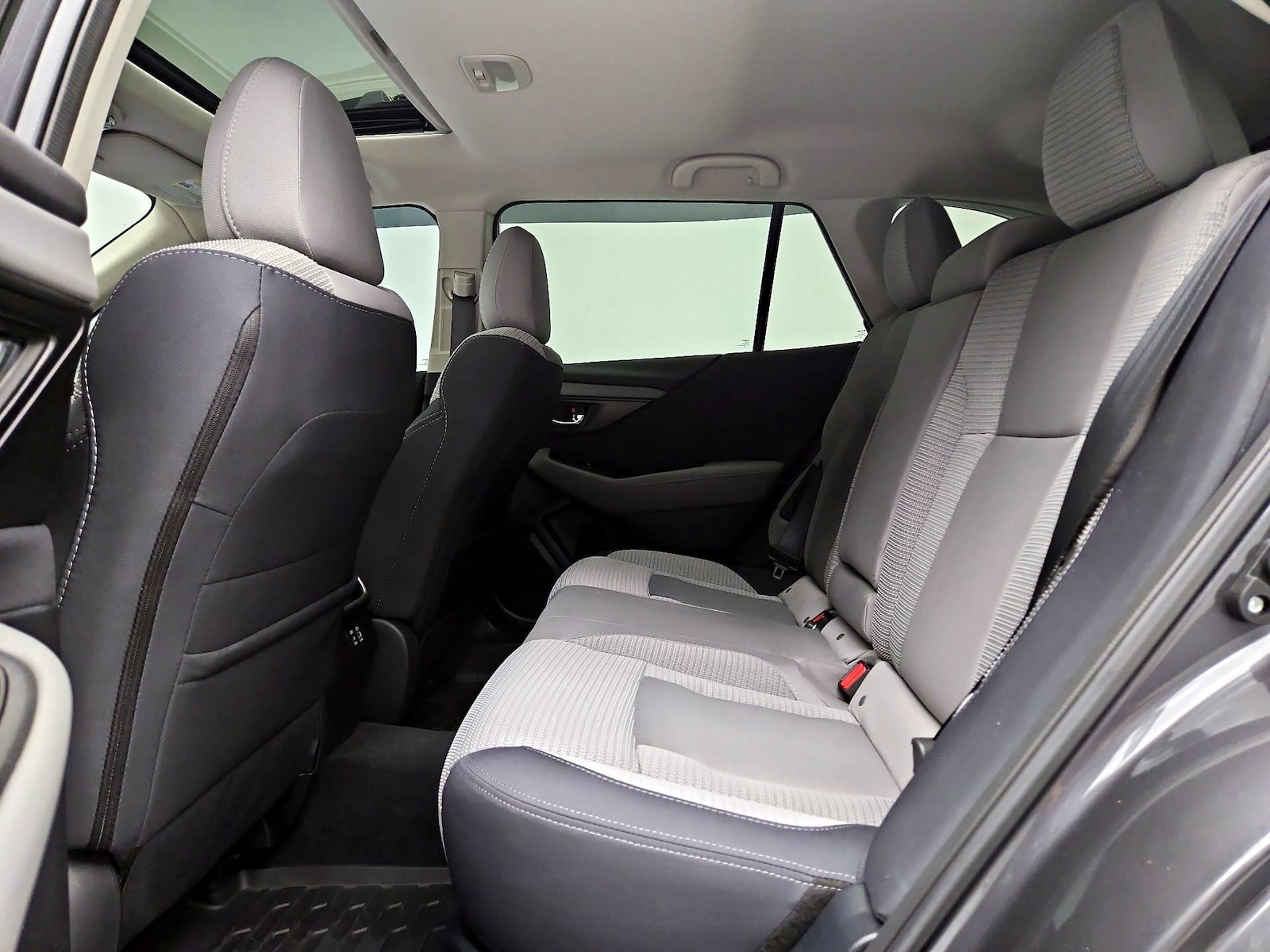 2025 Subaru Outback Premium - Photo 22