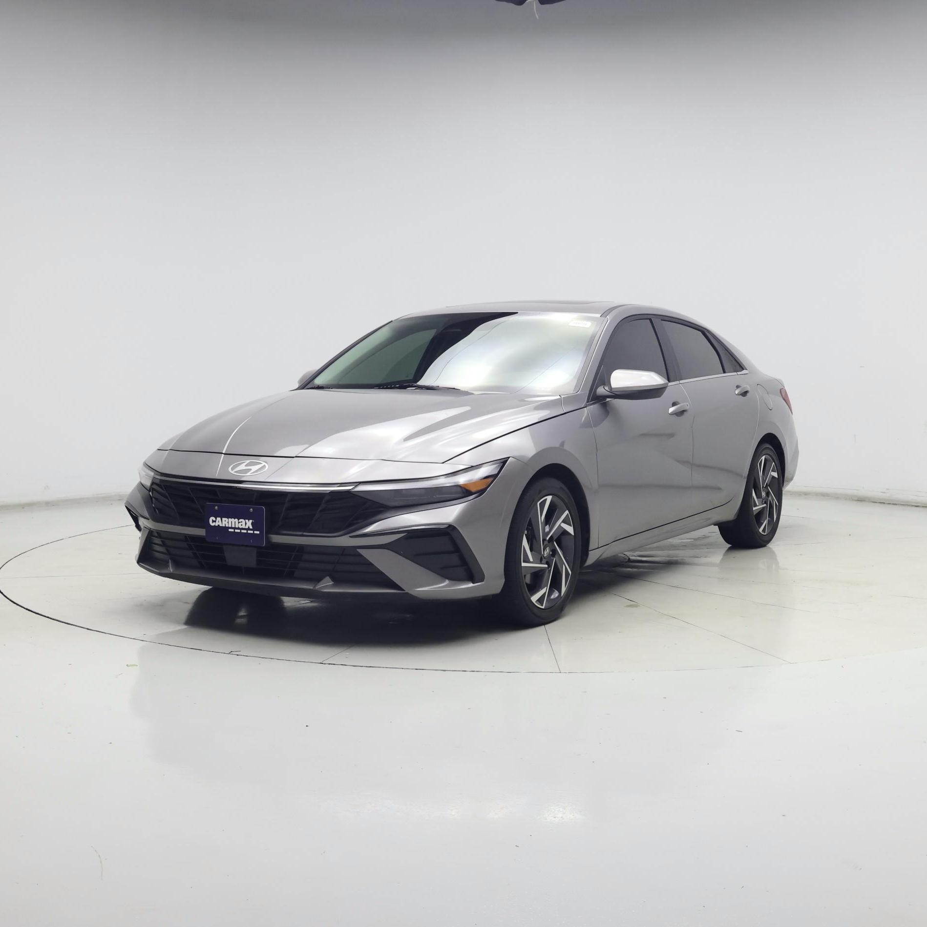 Thumbnail: 2025 Hyundai Elantra - 4