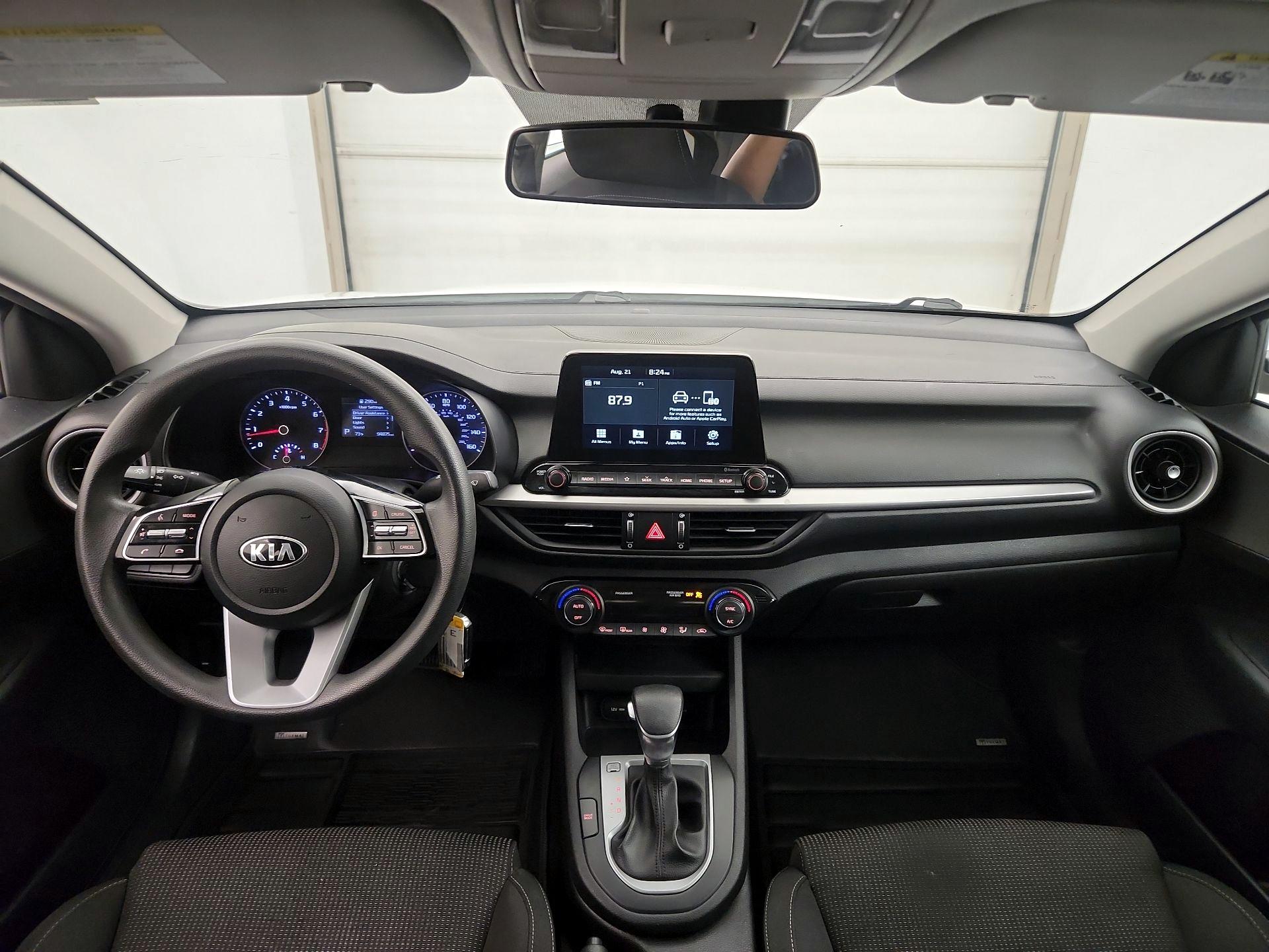 Thumbnail: 2019 Kia Forte - 9