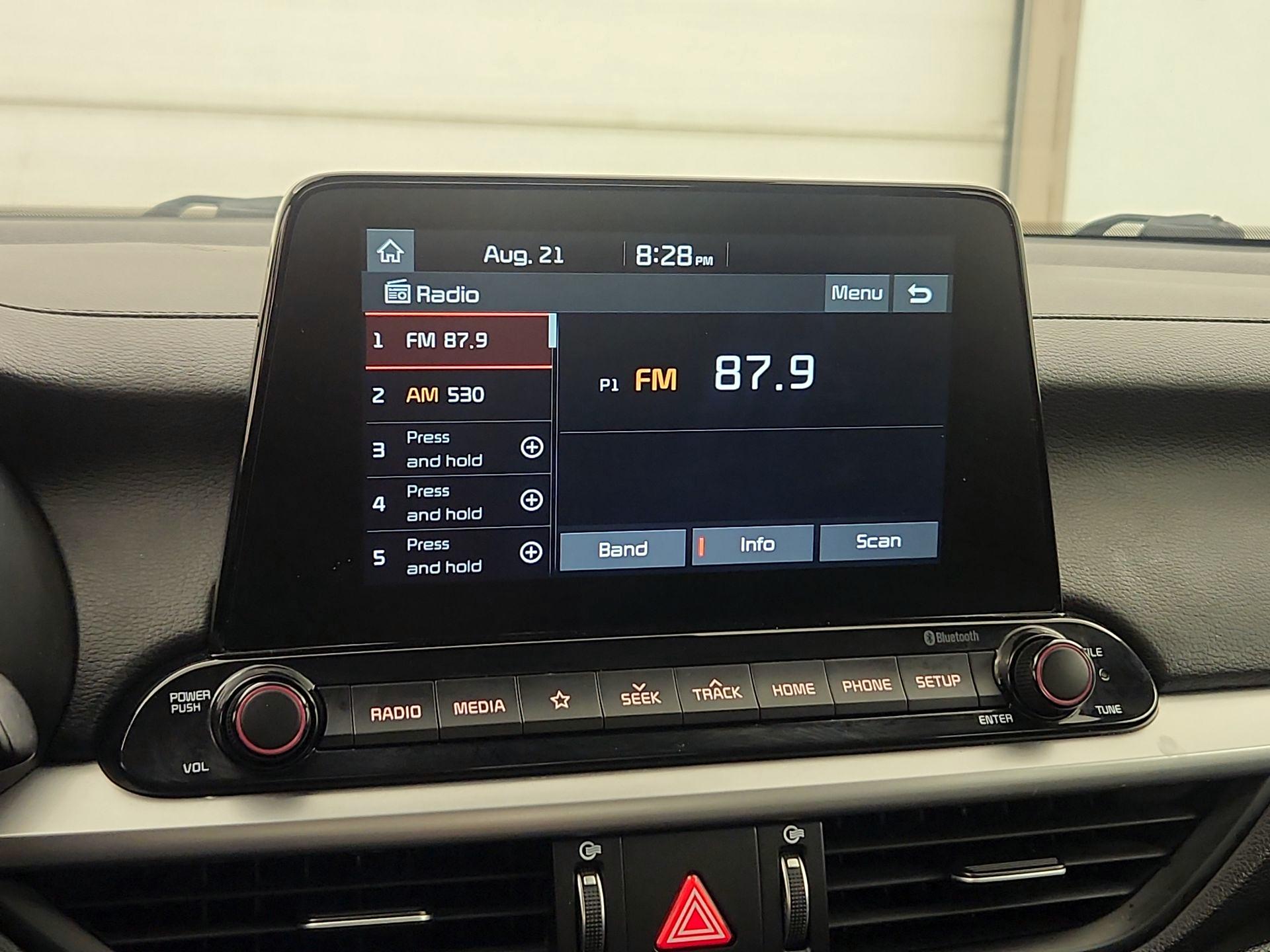 Thumbnail: 2019 Kia Forte - 15