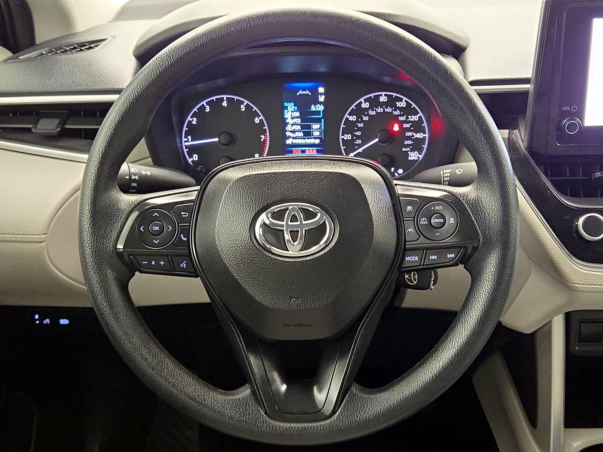 Thumbnail: 2025 Toyota Corolla Cross - 10