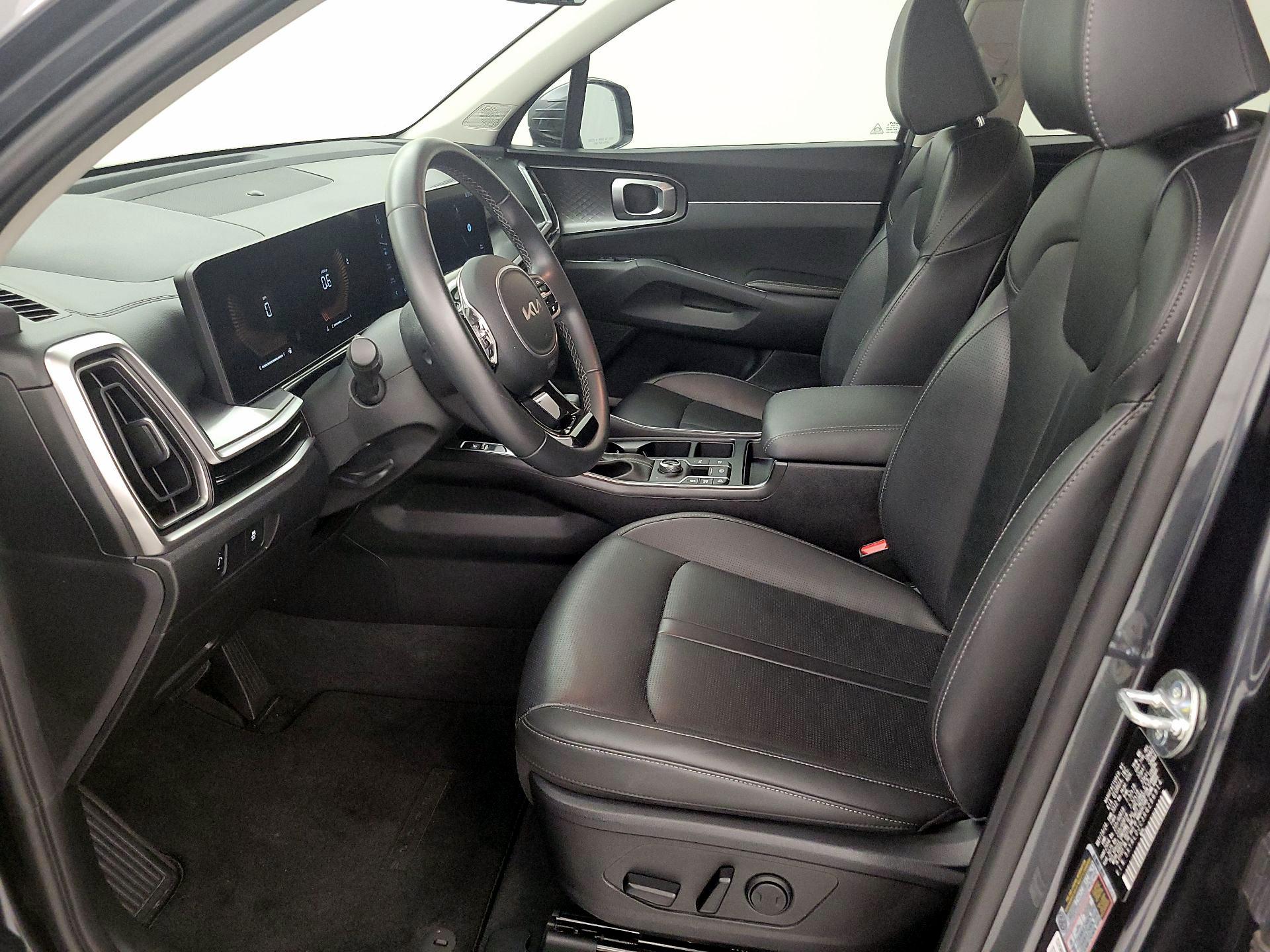 Thumbnail: 2024 Kia Sorento - 11