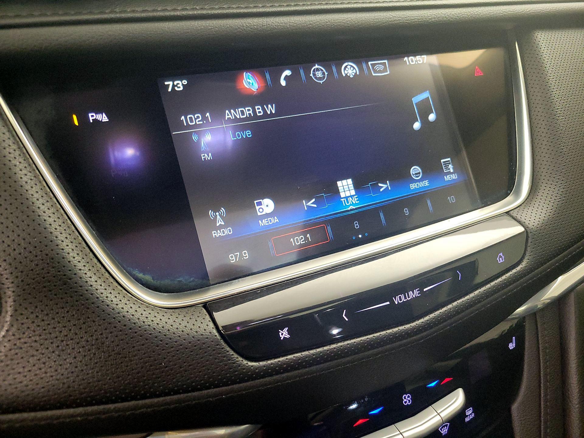 Thumbnail: 2018 Cadillac XT5 - 16