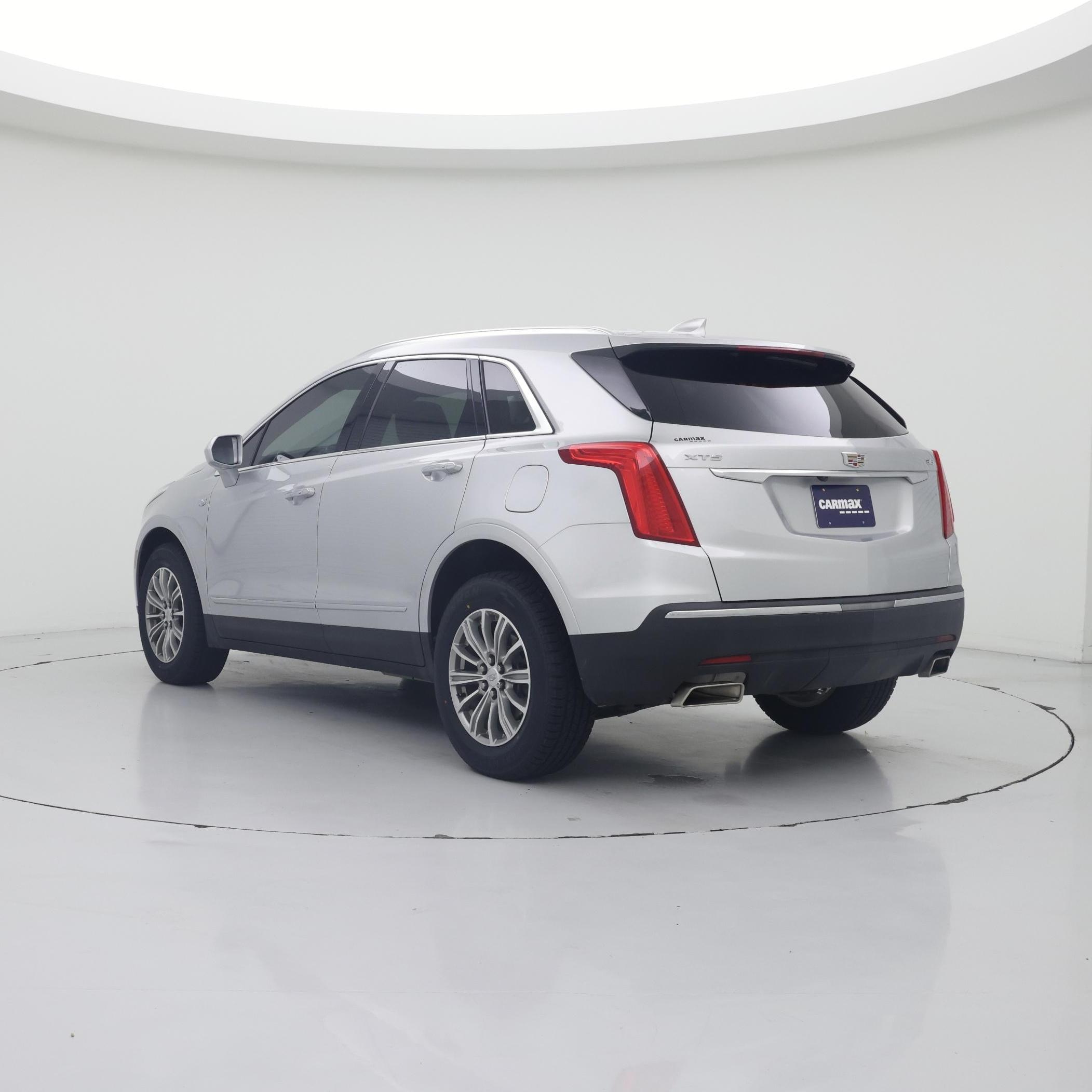 Thumbnail: 2018 Cadillac XT5 - 2