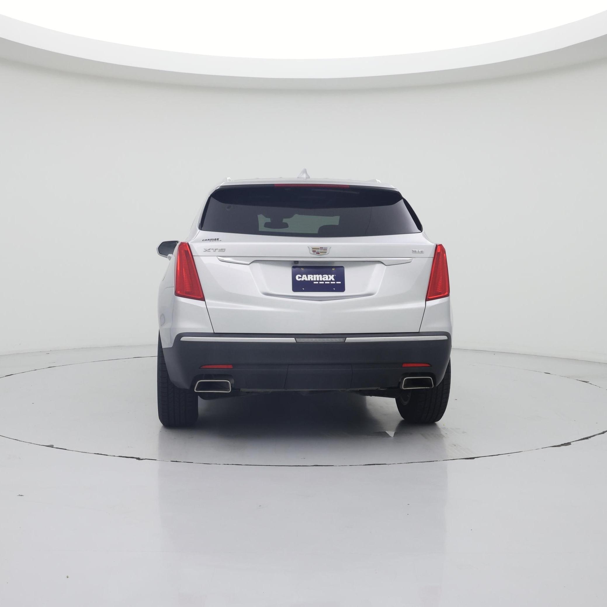 Thumbnail: 2018 Cadillac XT5 - 6