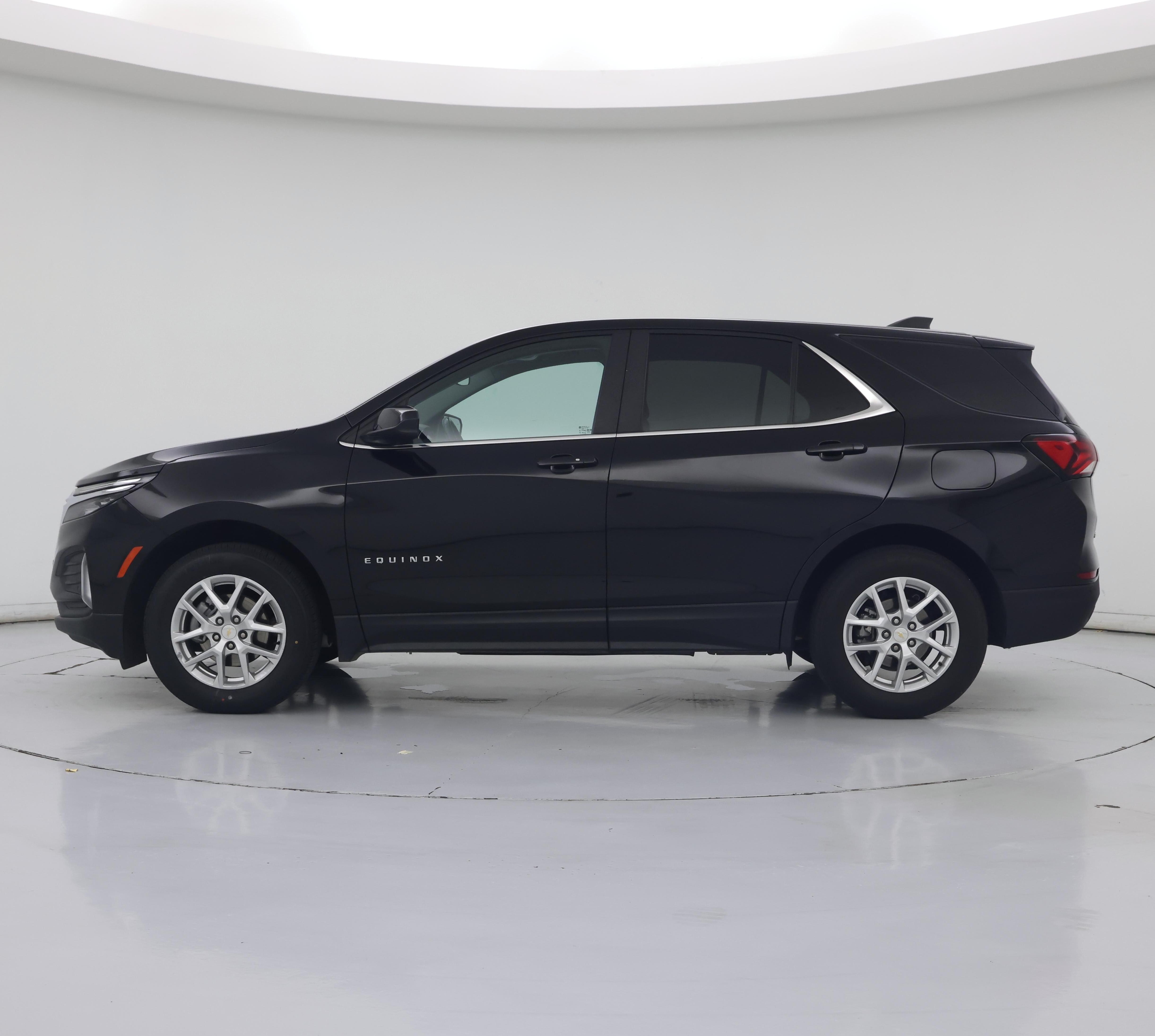 Thumbnail: 2024 Chevrolet Equinox - 3