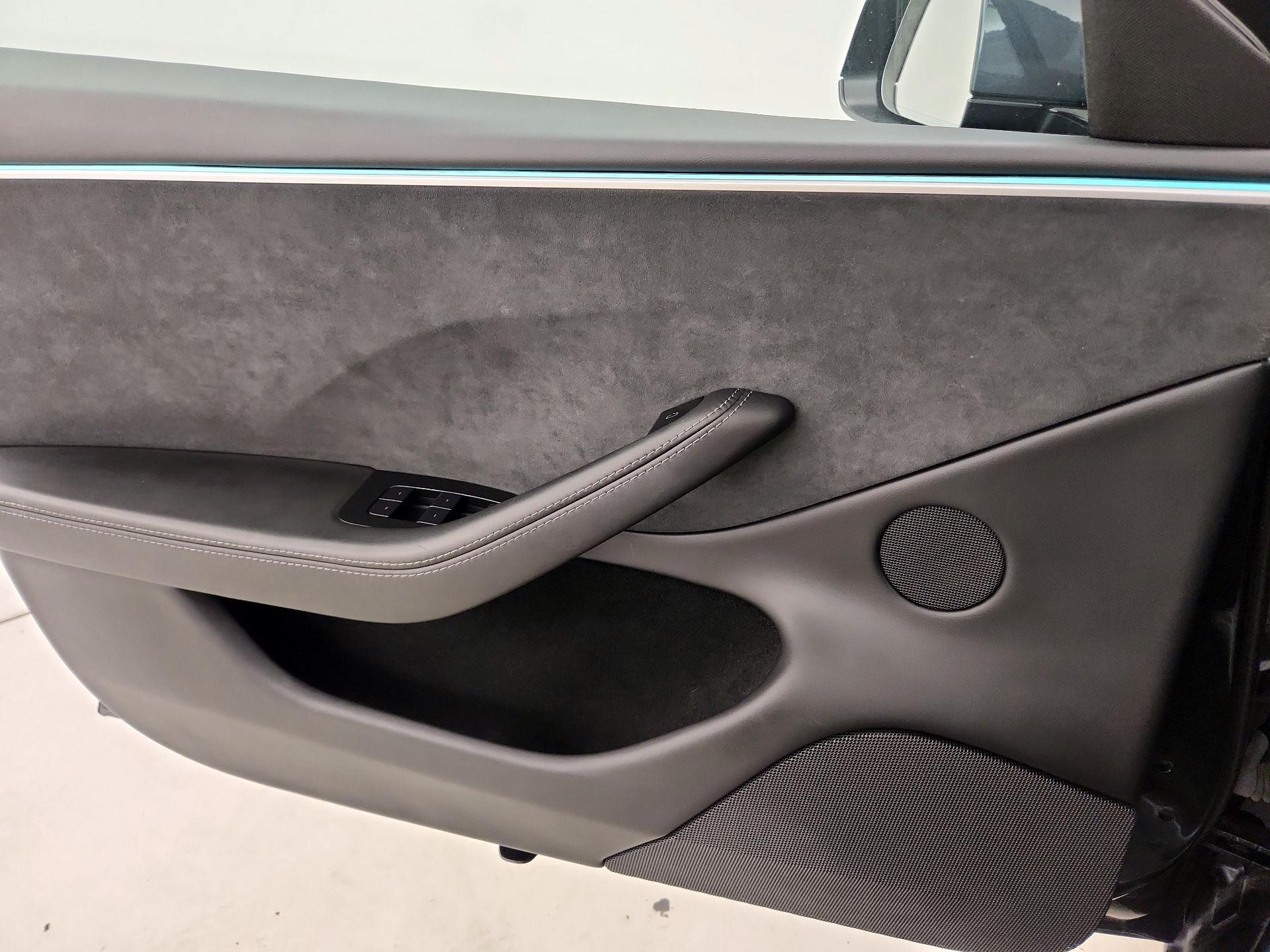 Thumbnail: 2024 Tesla Model 3 - 12