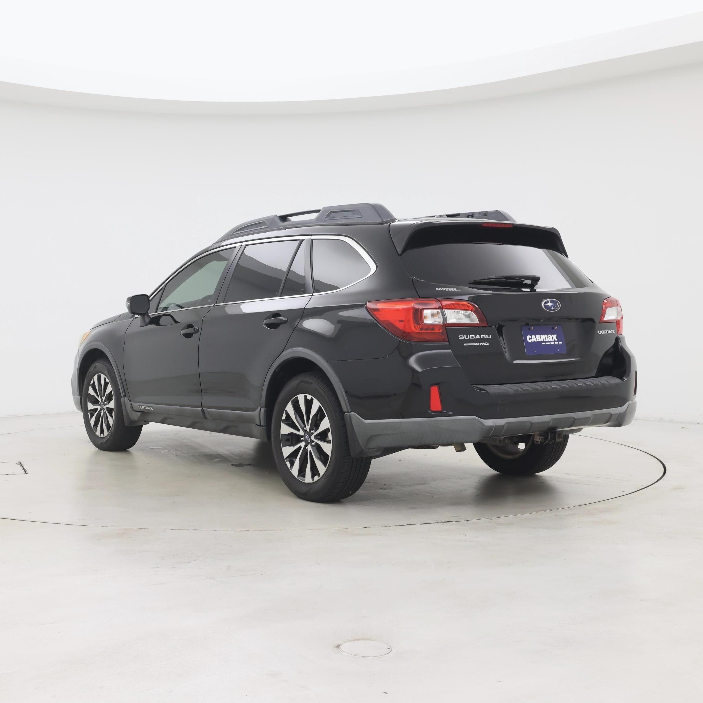 Thumbnail: 2015 Subaru Outback - 2