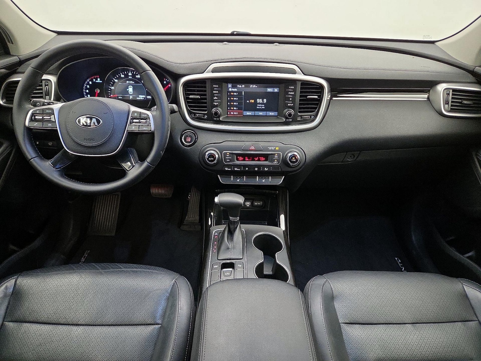 Apple CarPlay® & Android Auto™
