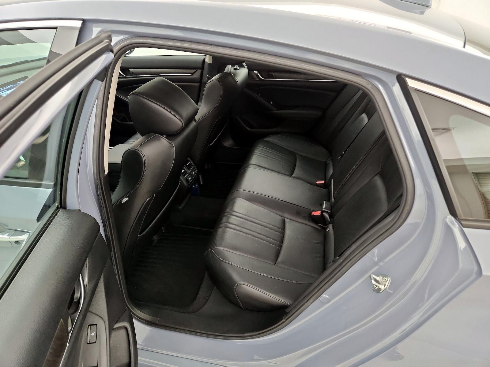 2022 Honda Accord Hybrid Touring - Photo 22