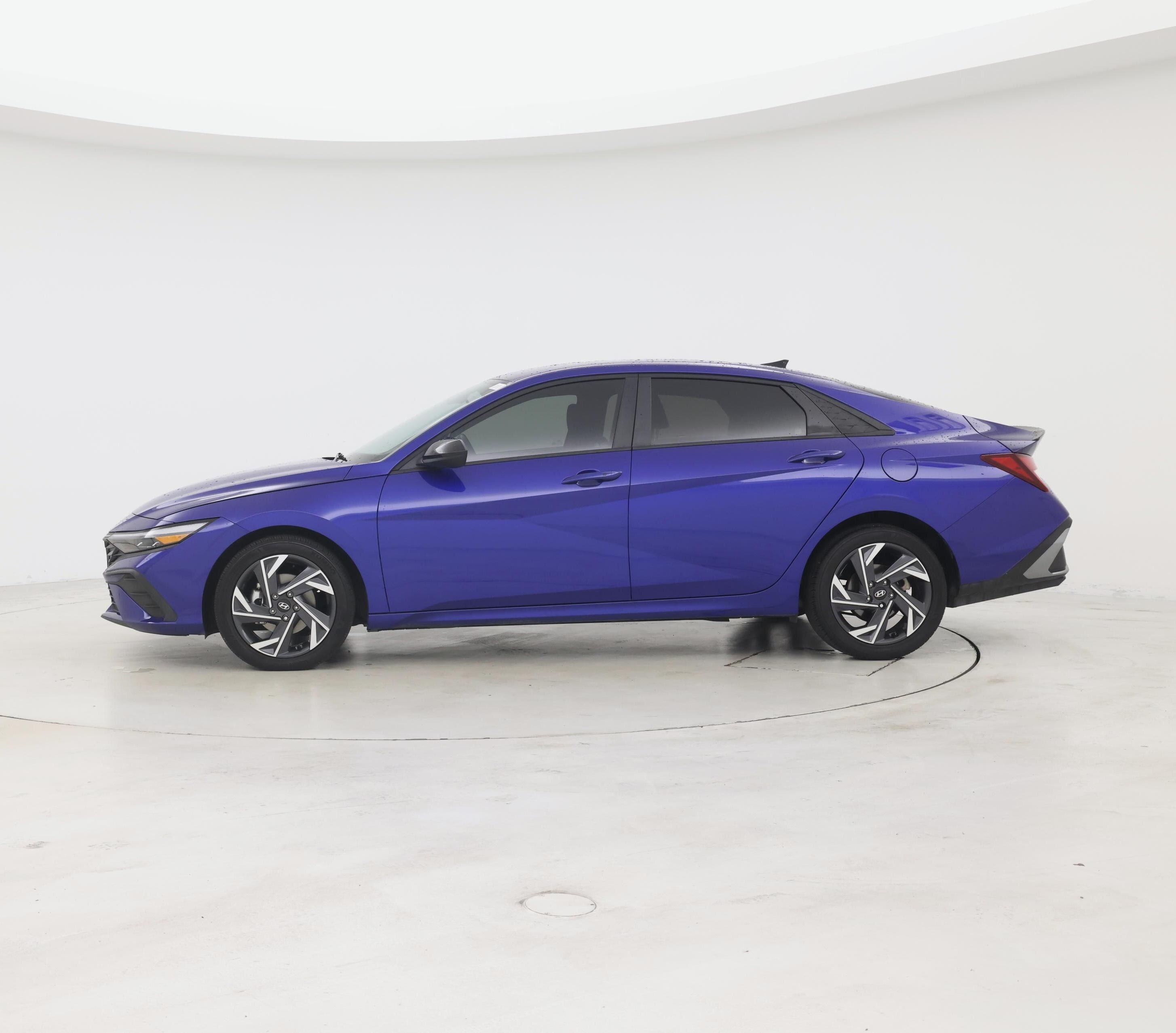 Thumbnail: 2025 Hyundai Elantra - 3