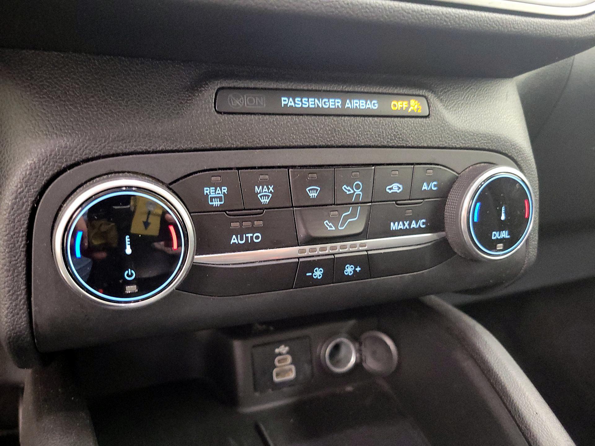 Thumbnail: 2024 Ford Escape - 16