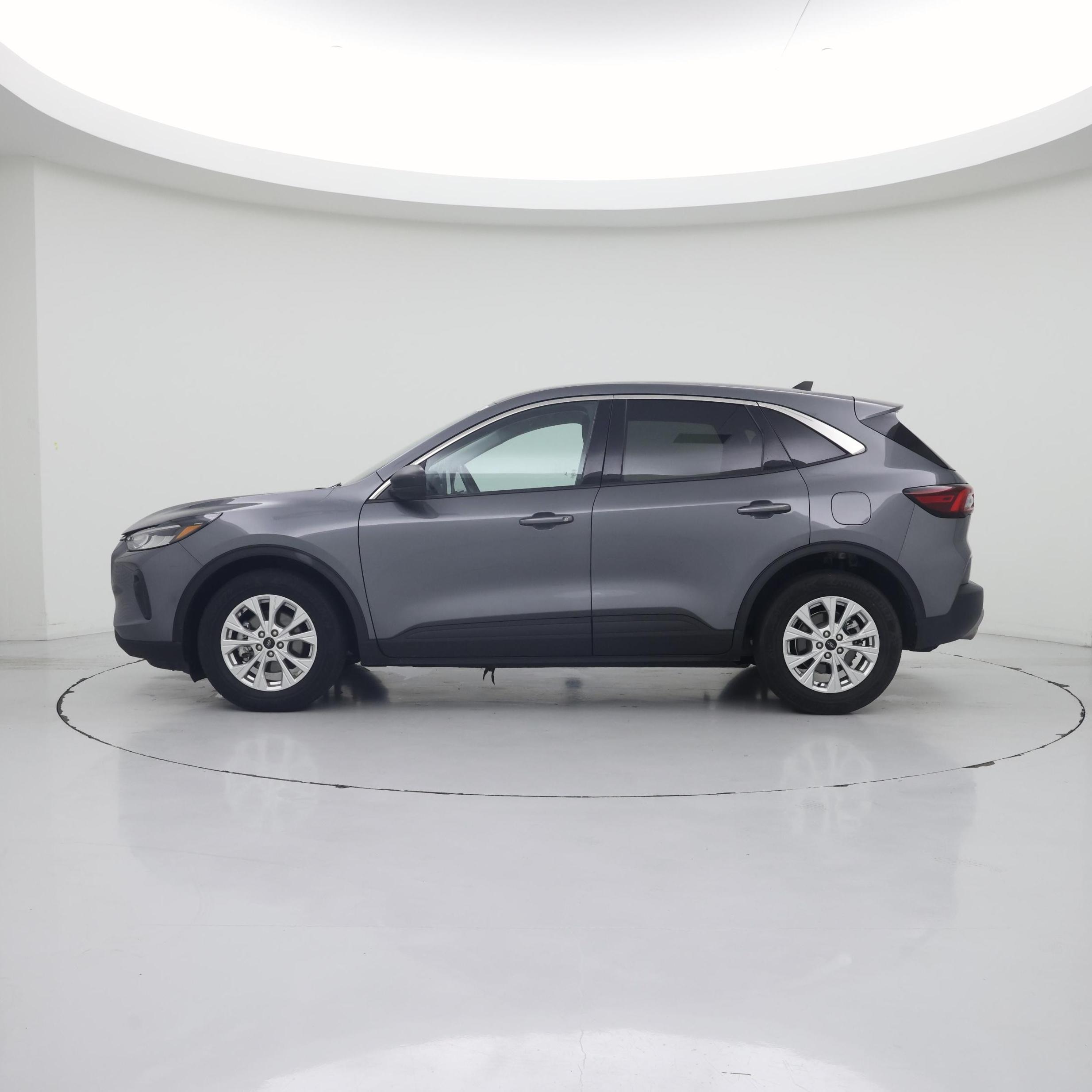 Thumbnail: 2024 Ford Escape - 3