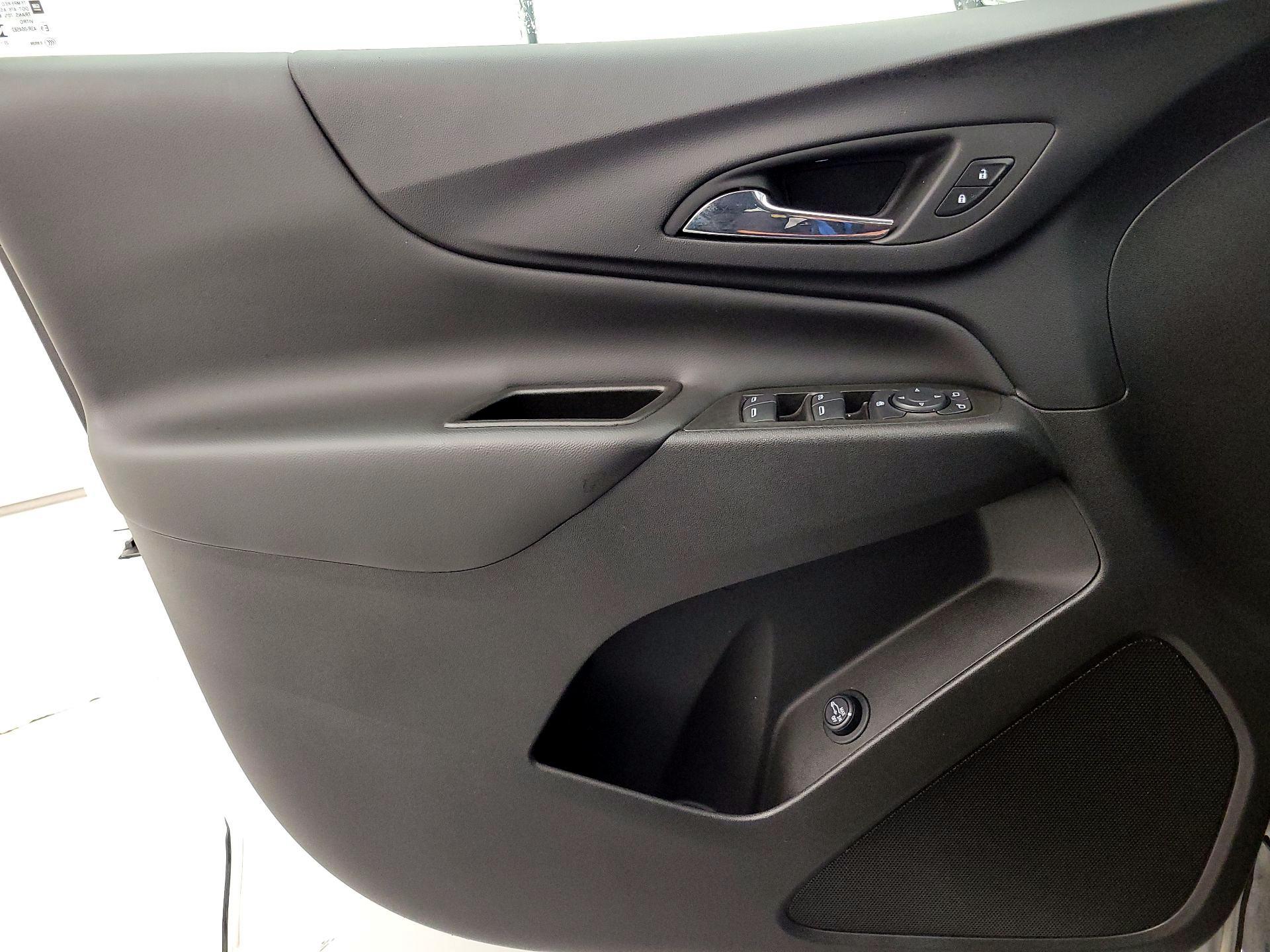 Thumbnail: 2024 Chevrolet Equinox - 12