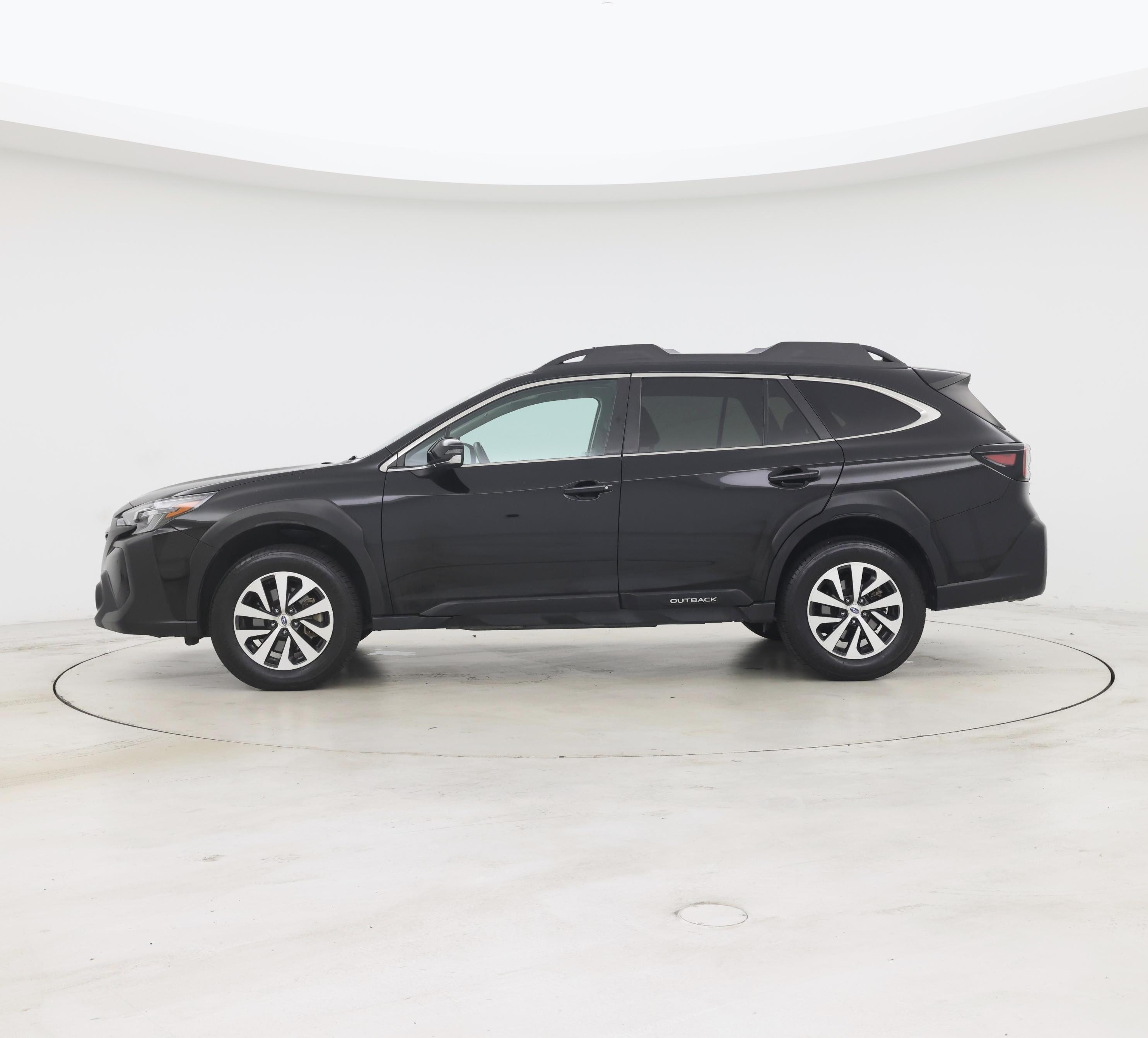 Thumbnail: 2023 Subaru Outback - 3