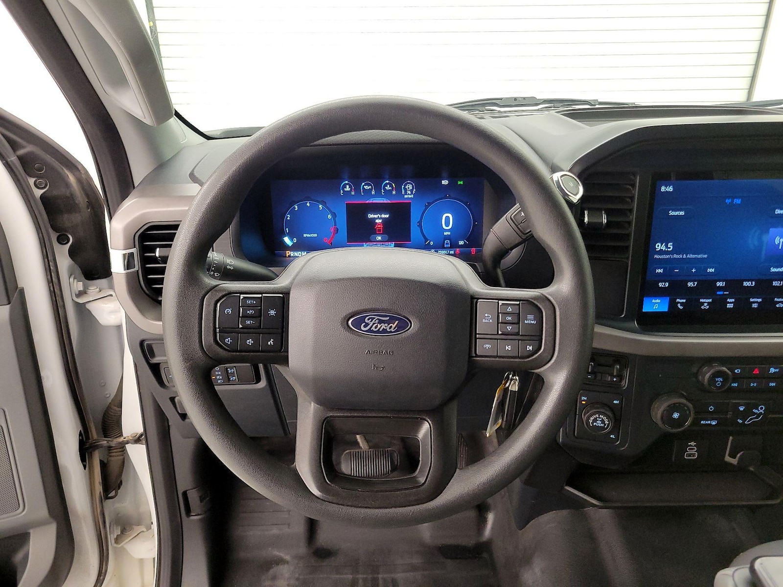 2025 Ford F-150 XL - Photo 11