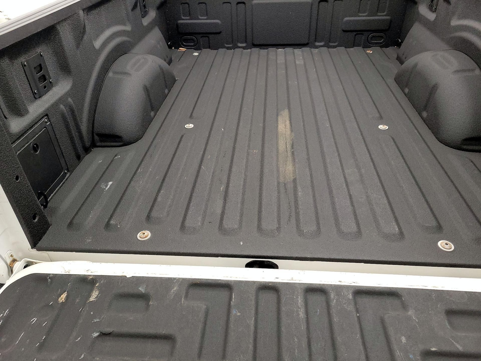 2025 Ford F-150 XL - Photo 22