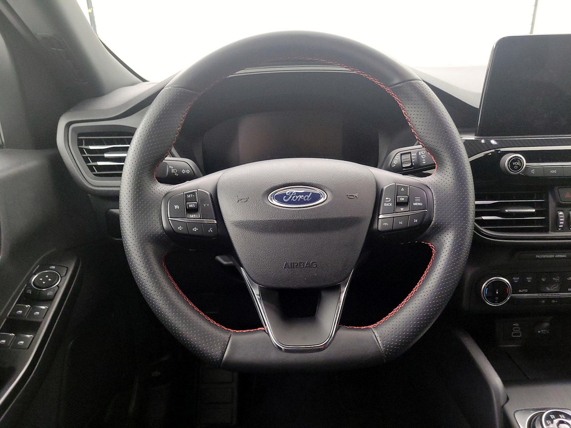Thumbnail: 2025 Ford Escape - 10