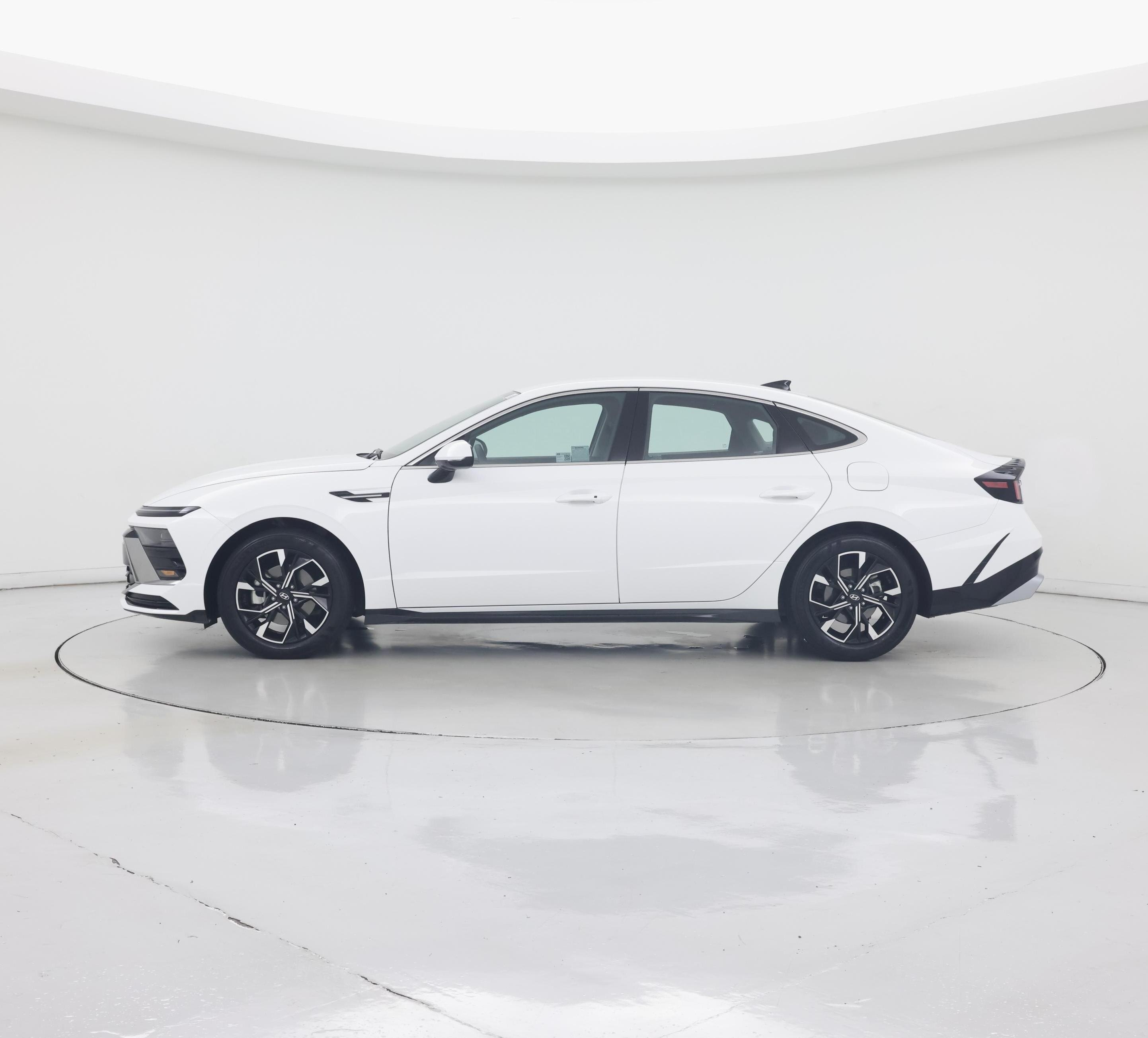 Thumbnail: 2025 Hyundai Sonata - 3