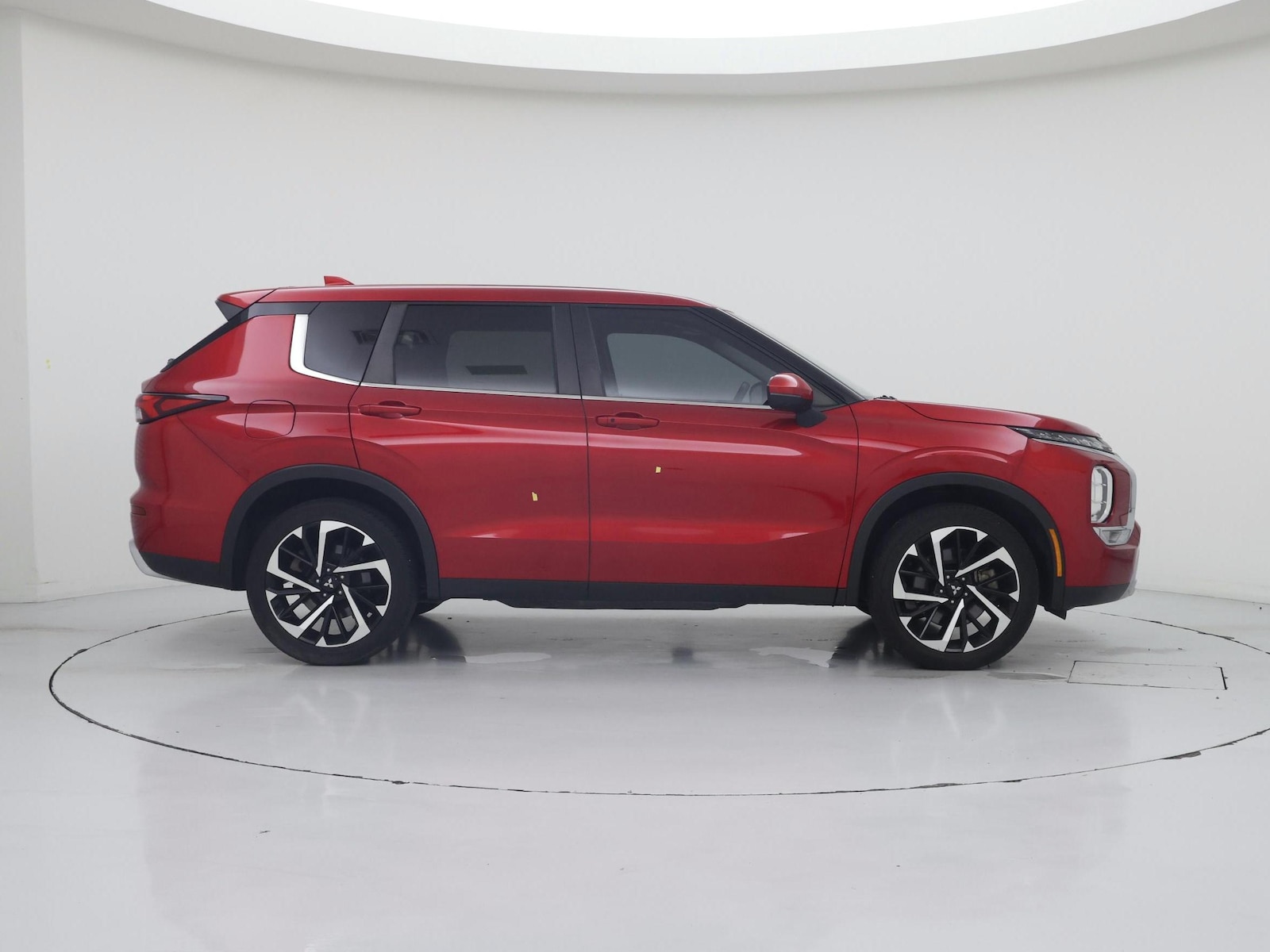 2024 Mitsubishi Outlander SE - Photo 8