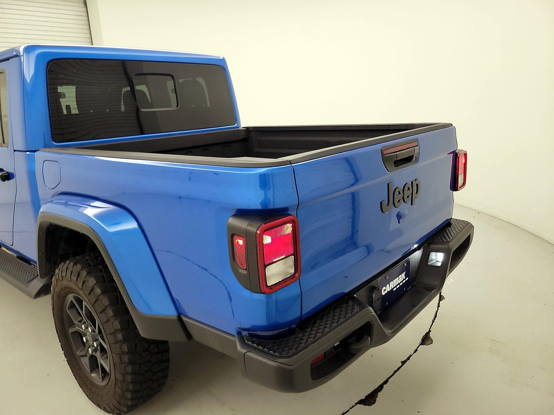 Thumbnail: 2025 Jeep Gladiator - 20