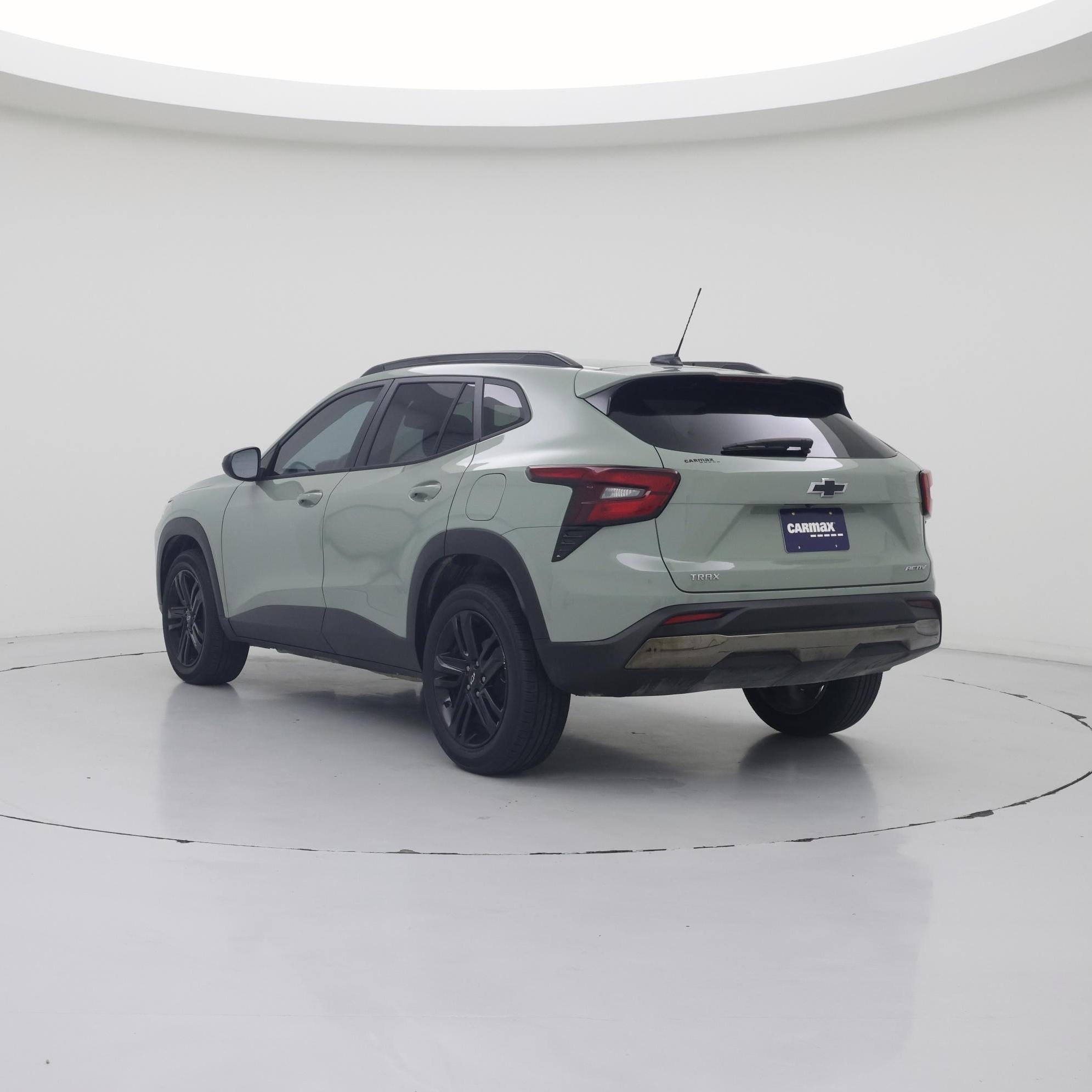 Thumbnail: 2024 Chevrolet Trax - 2