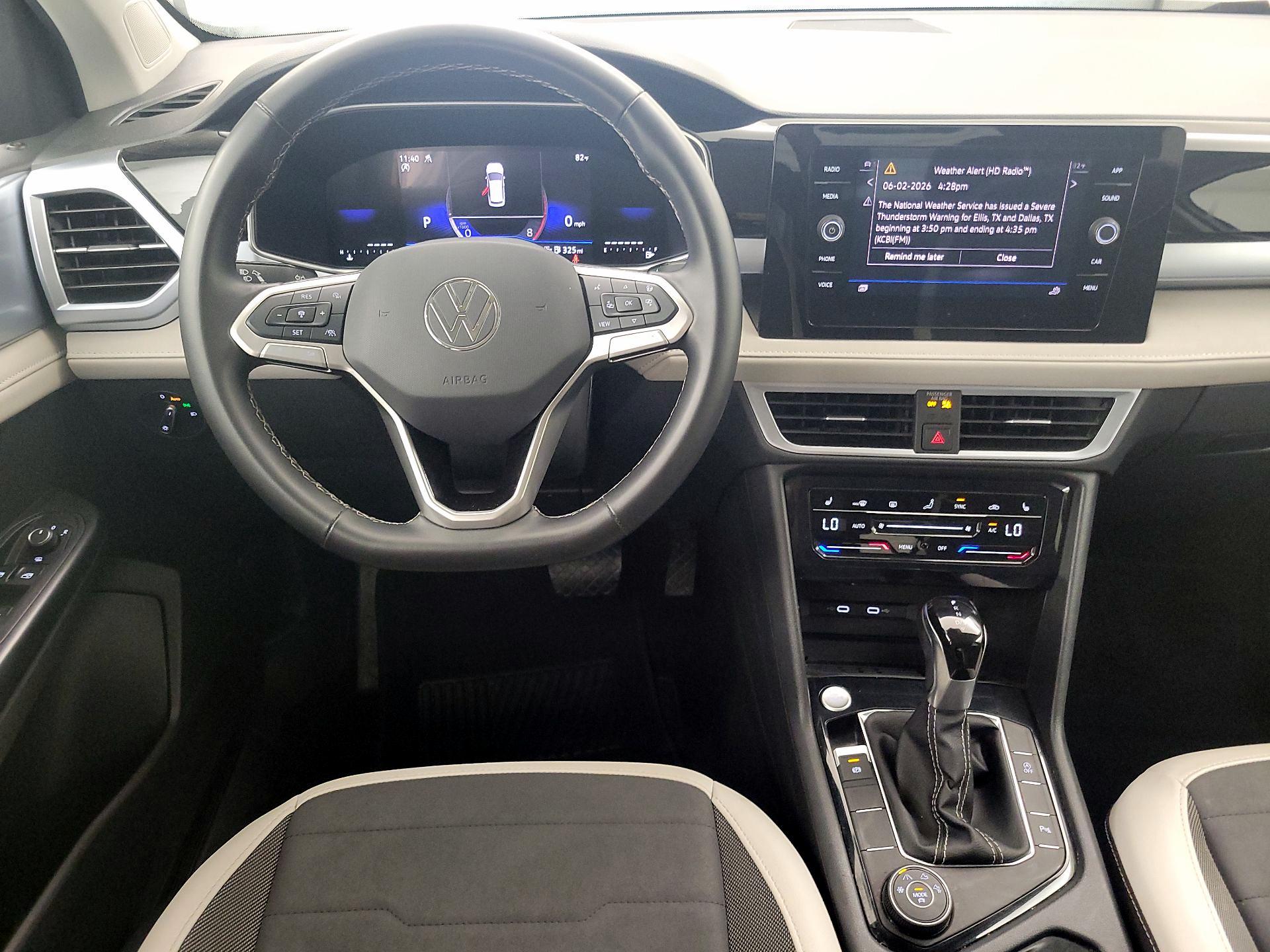 Thumbnail: 2025 Volkswagen Taos - 10