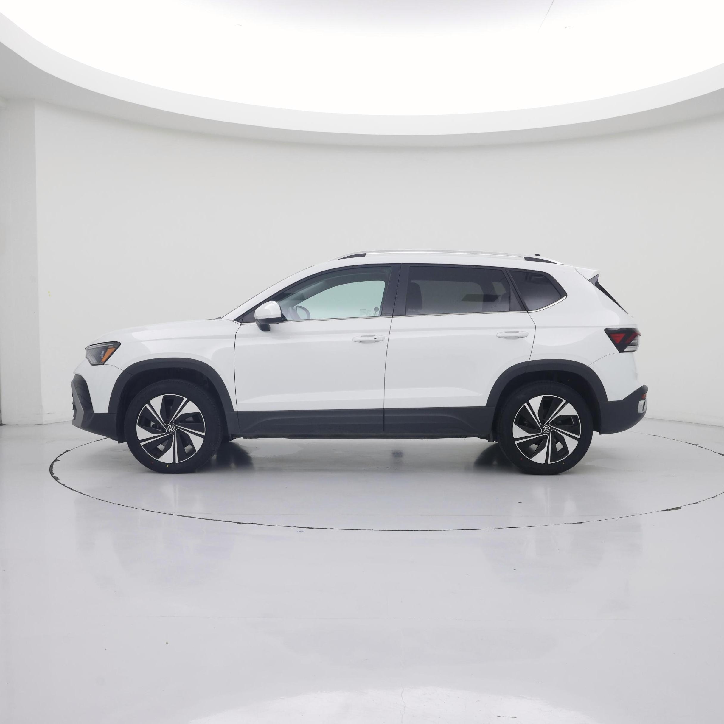 Thumbnail: 2025 Volkswagen Taos - 3