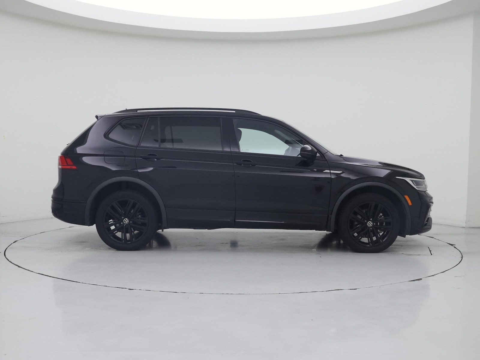 2022 Volkswagen Tiguan SE R-LINE BLACK - Photo 8