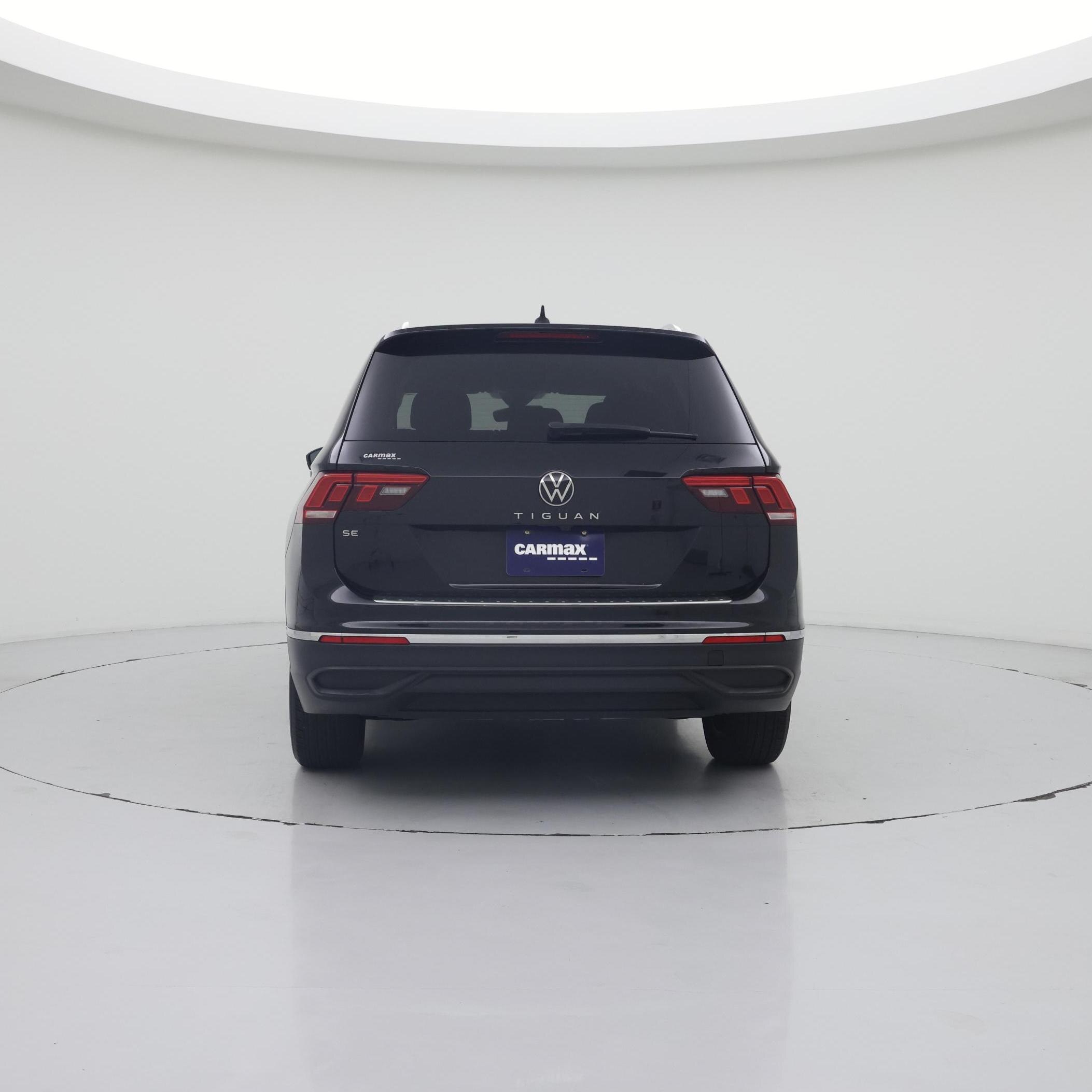 Thumbnail: 2023 Volkswagen Tiguan - 6
