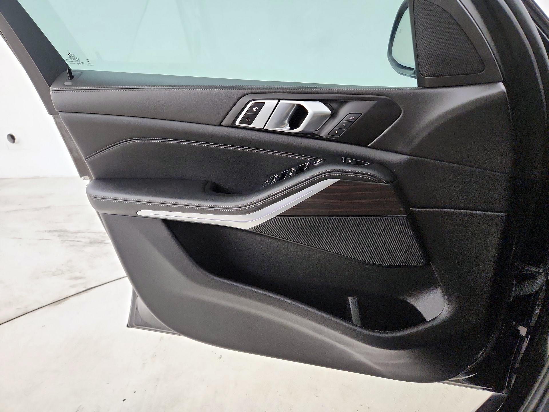 Thumbnail: 2024 BMW X5 - 12