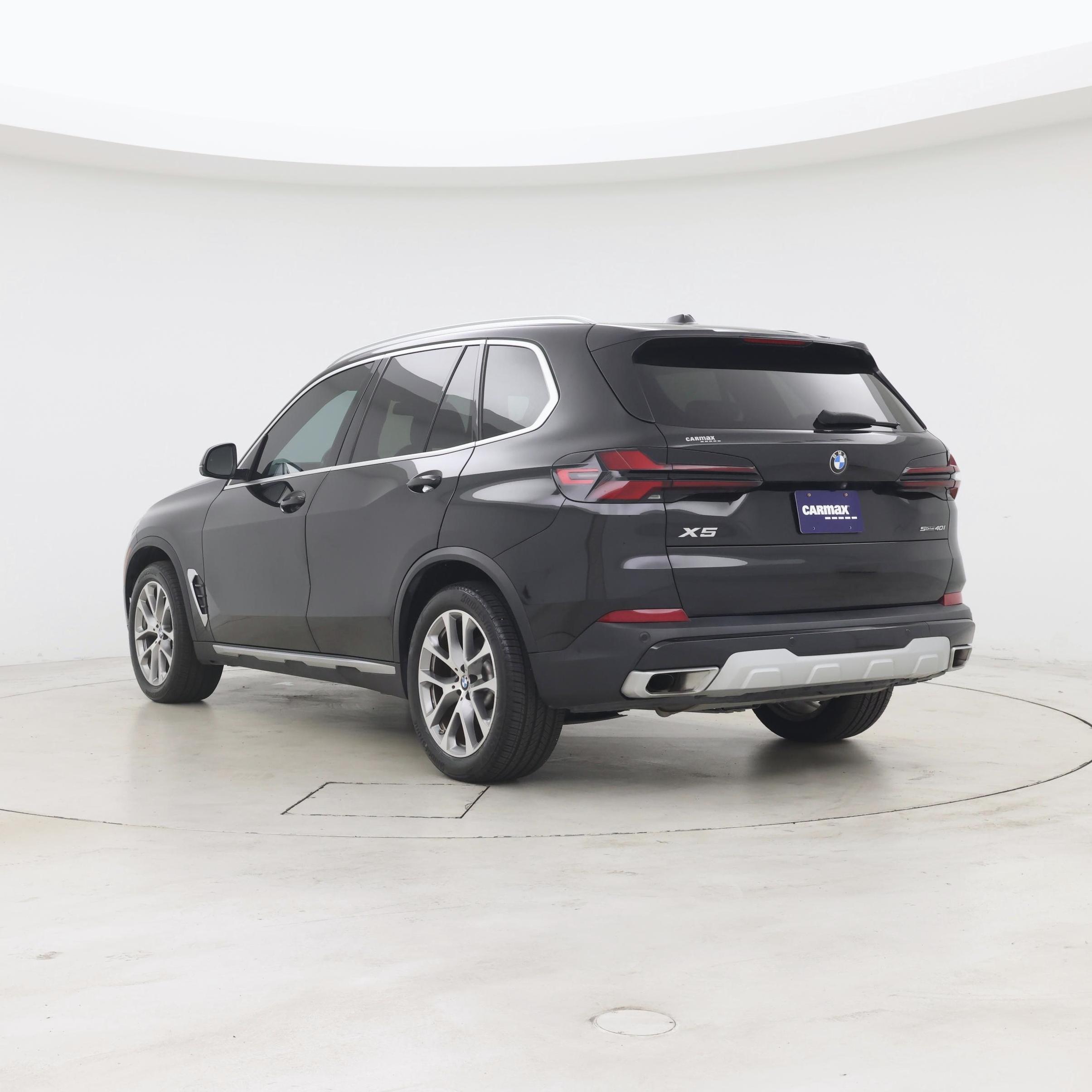 Thumbnail: 2024 BMW X5 - 2