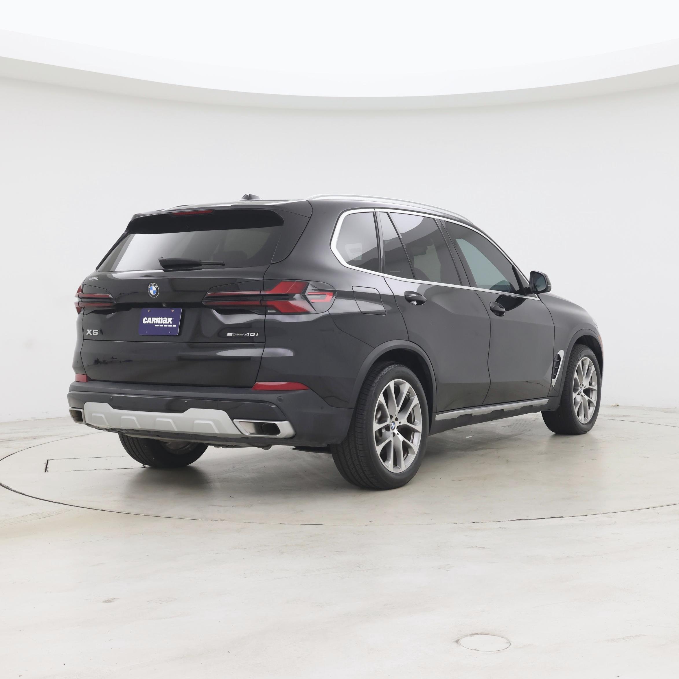 Thumbnail: 2024 BMW X5 - 8