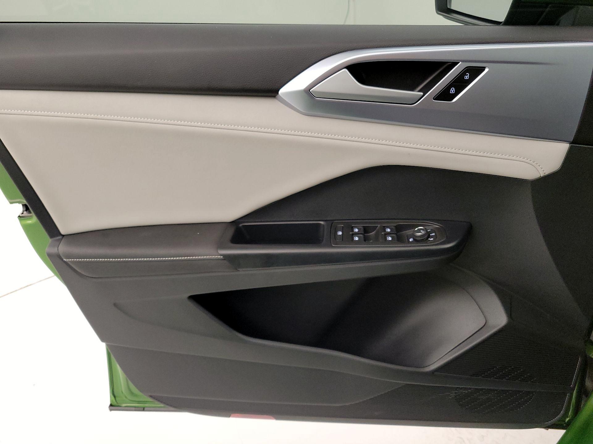Thumbnail: 2026 Volkswagen Taos - 12