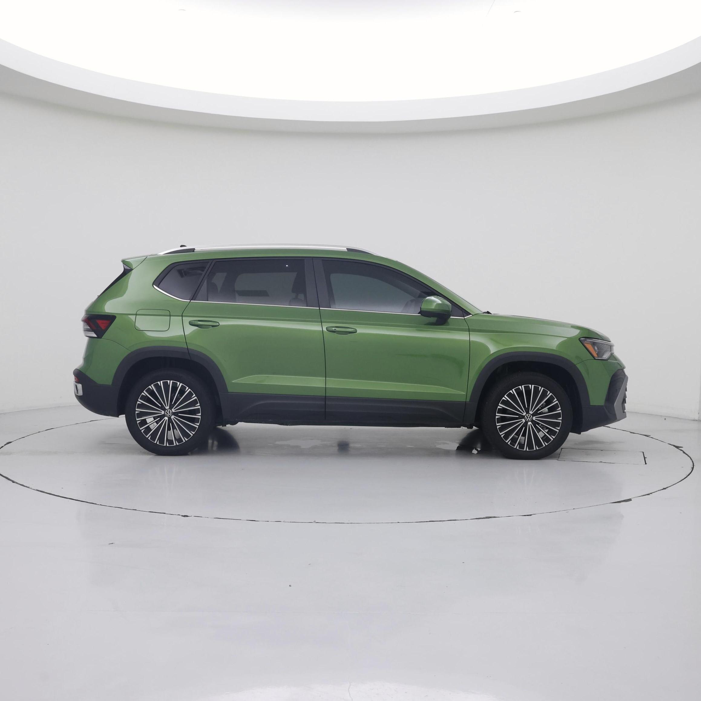 Thumbnail: 2026 Volkswagen Taos - 7