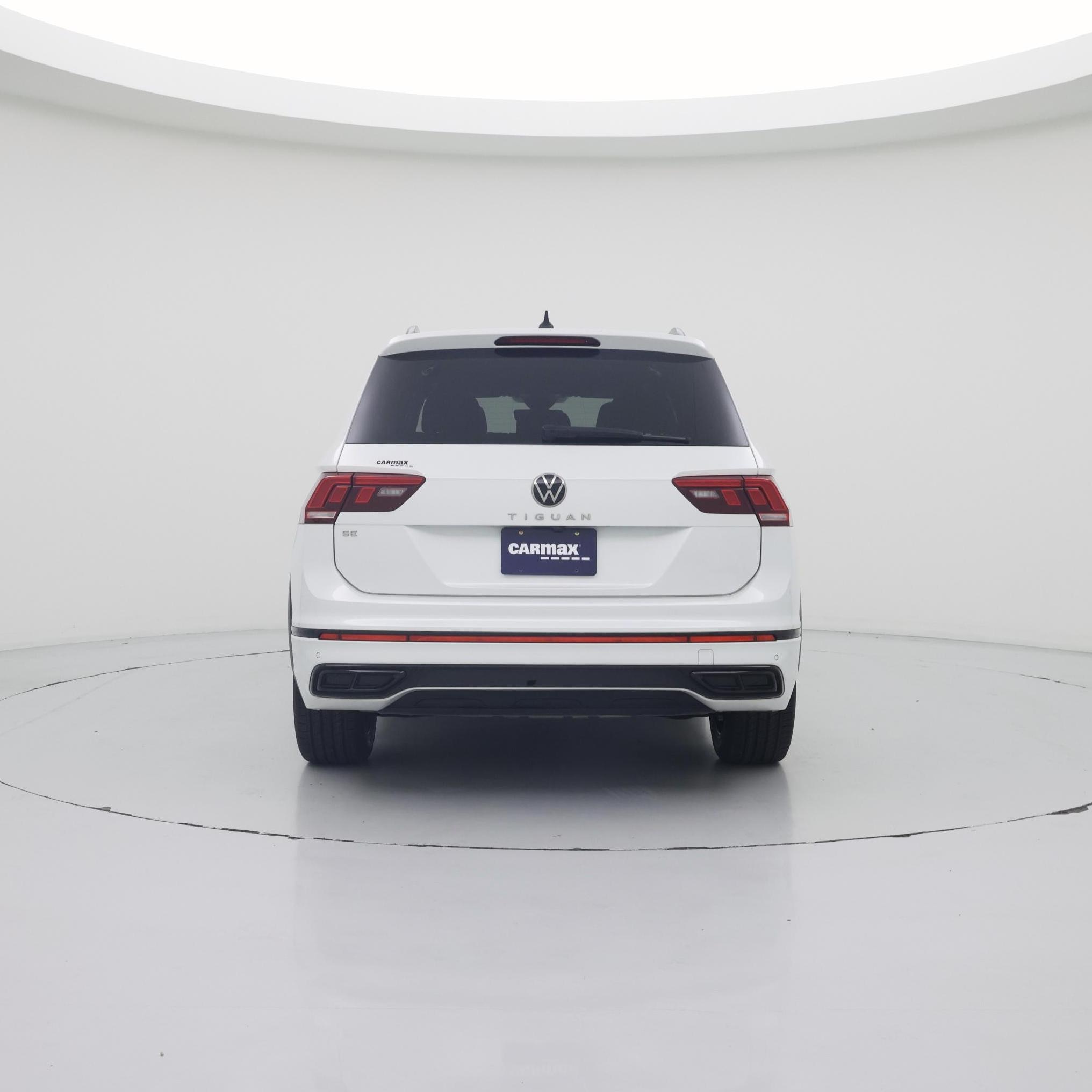Thumbnail: 2024 Volkswagen Tiguan - 6