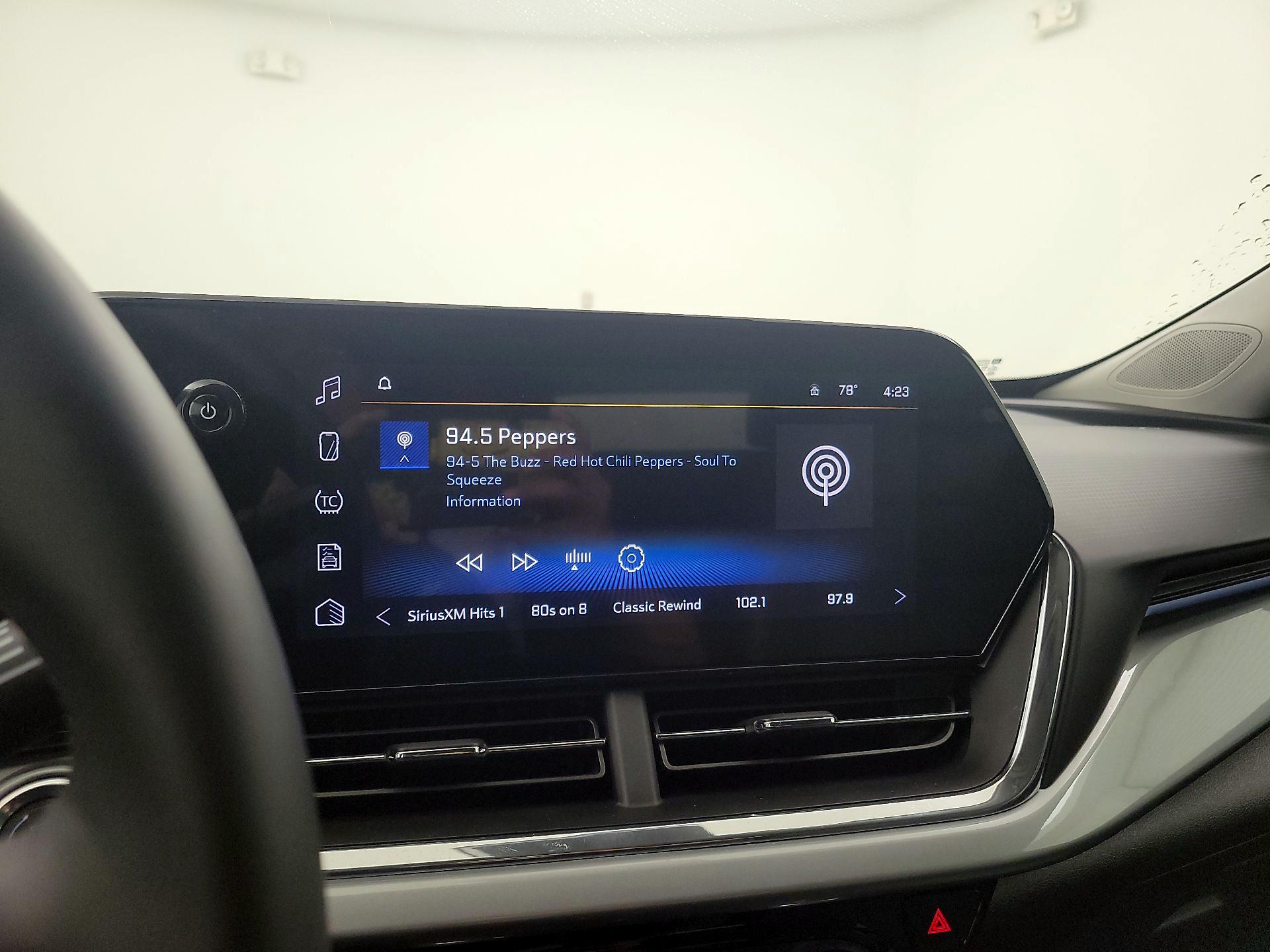 Thumbnail: 2025 Chevrolet Trax - 15