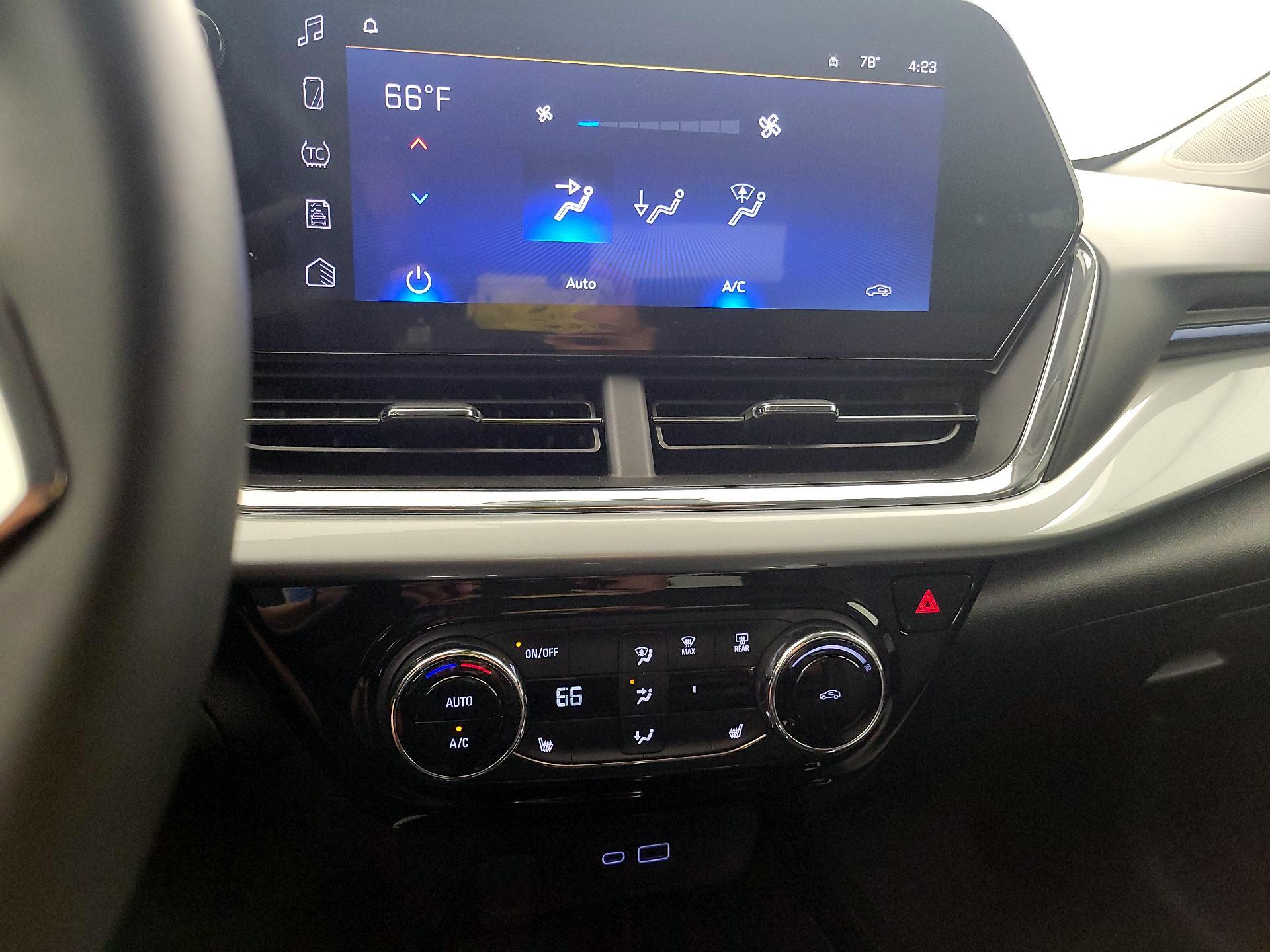 Thumbnail: 2025 Chevrolet Trax - 16