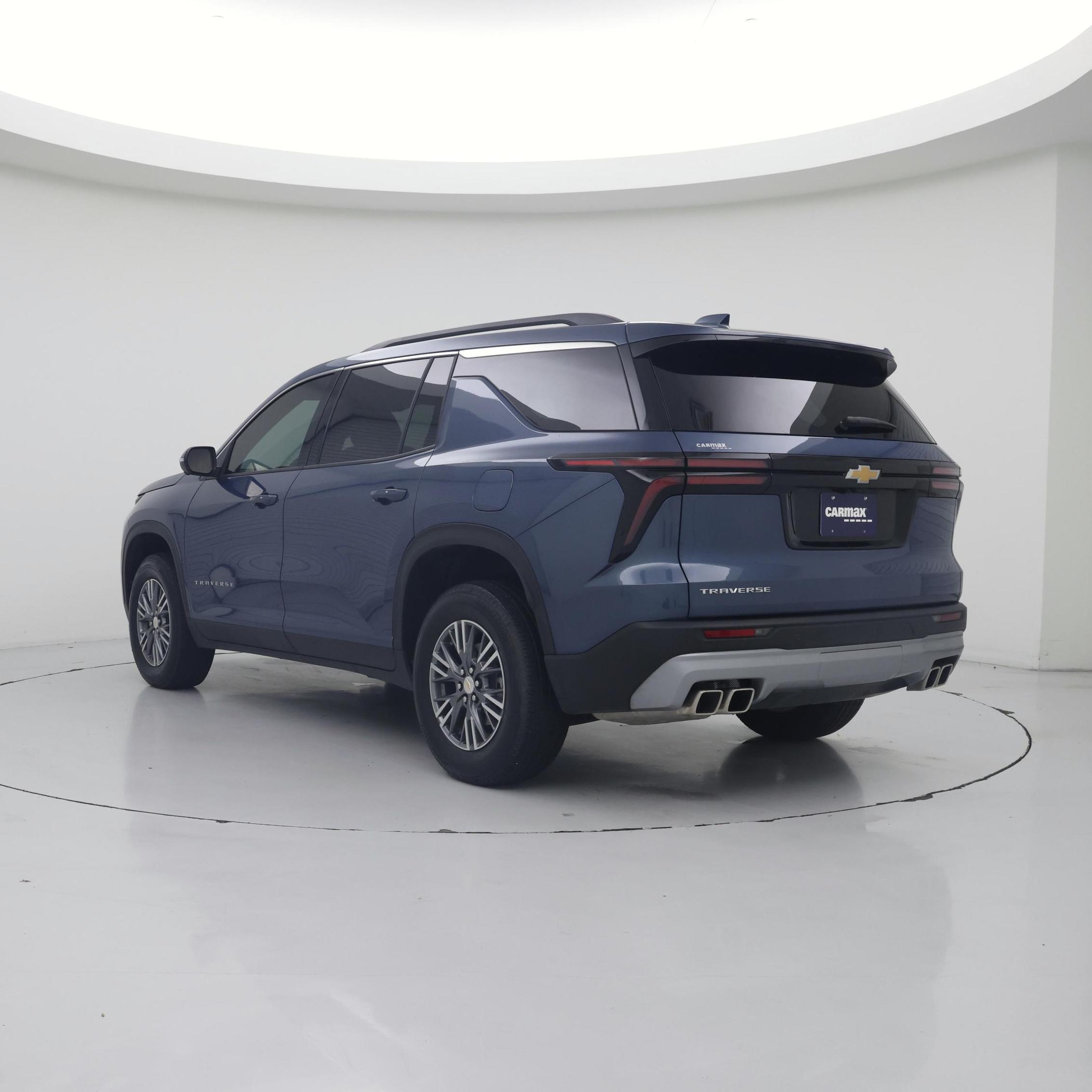 Thumbnail: 2025 Chevrolet Traverse - 2