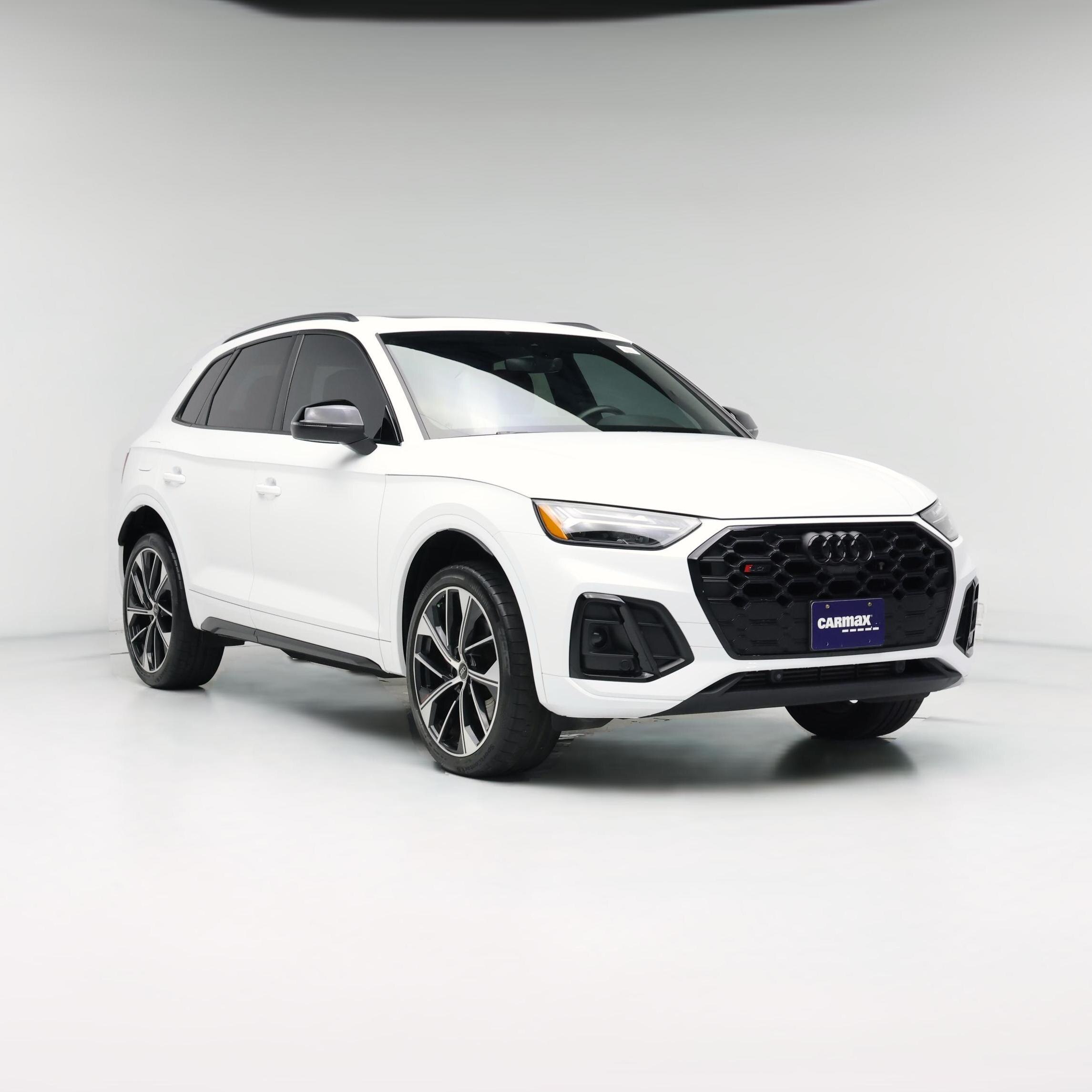 Thumbnail: 2024 Audi SQ5 - 1