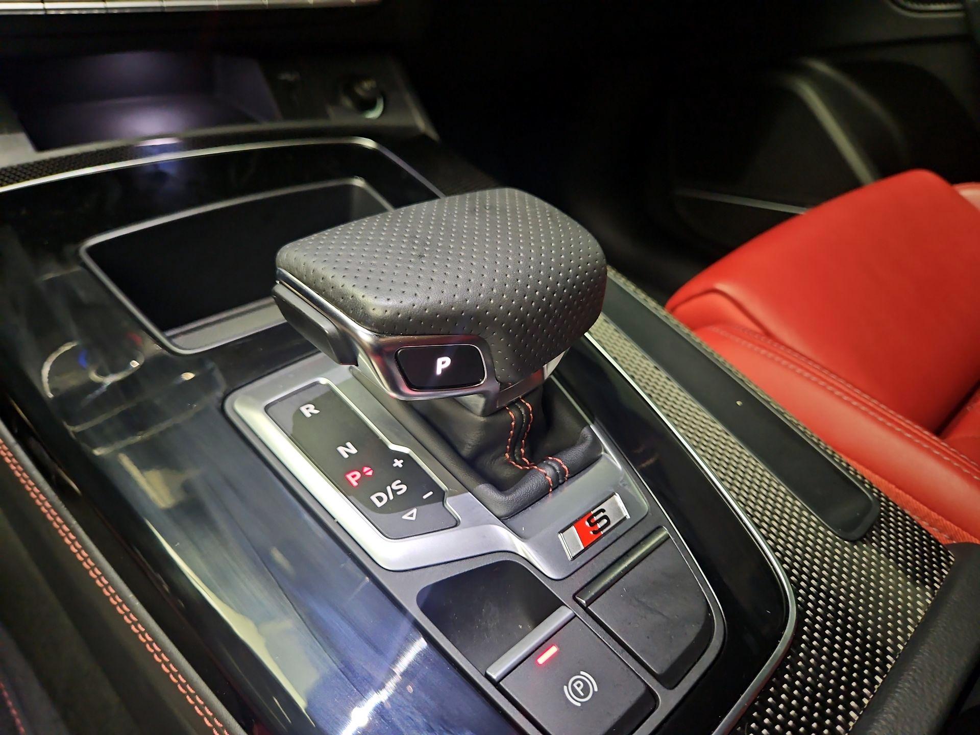 Thumbnail: 2024 Audi SQ5 - 17