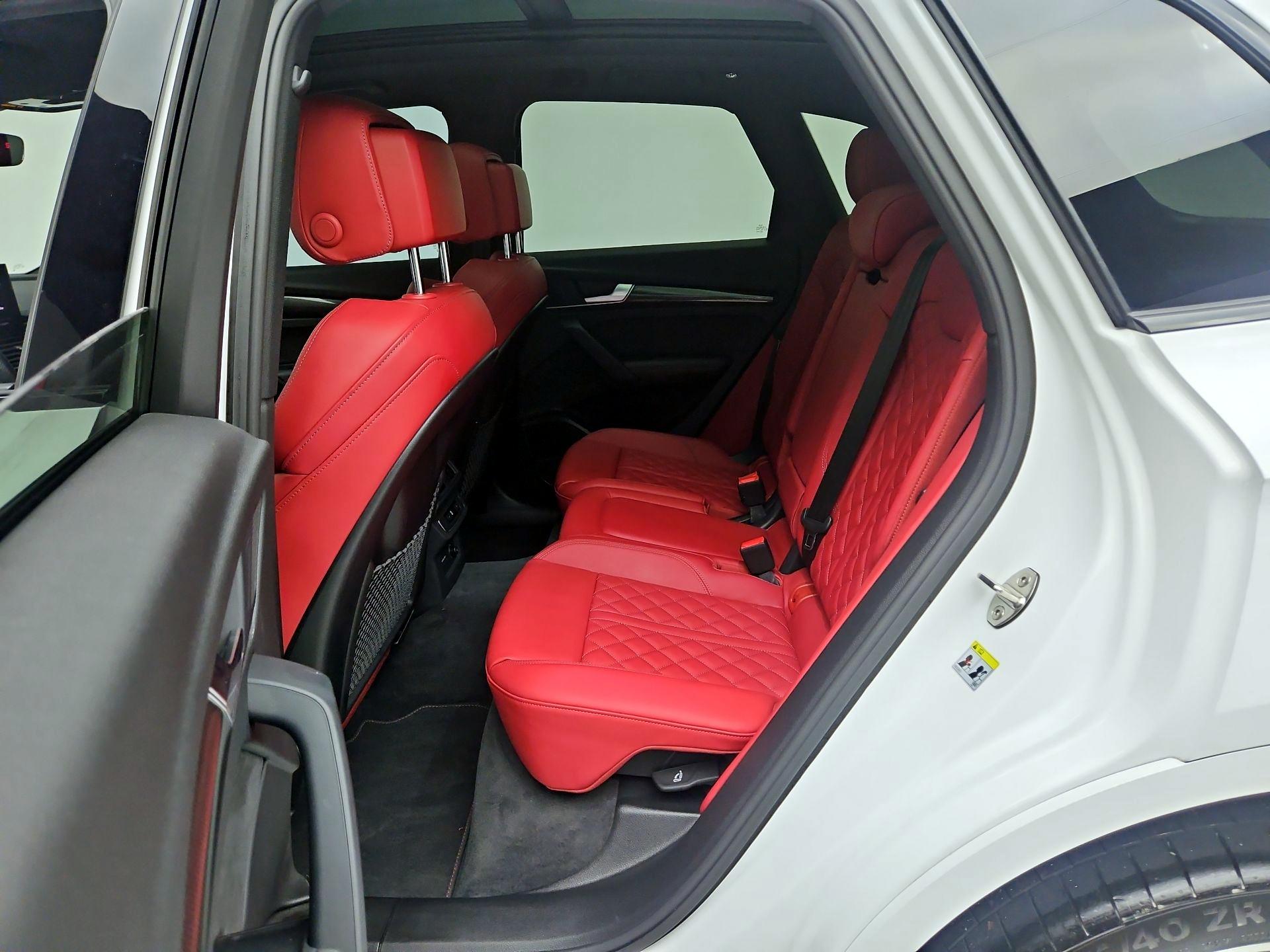 Thumbnail: 2024 Audi SQ5 - 20