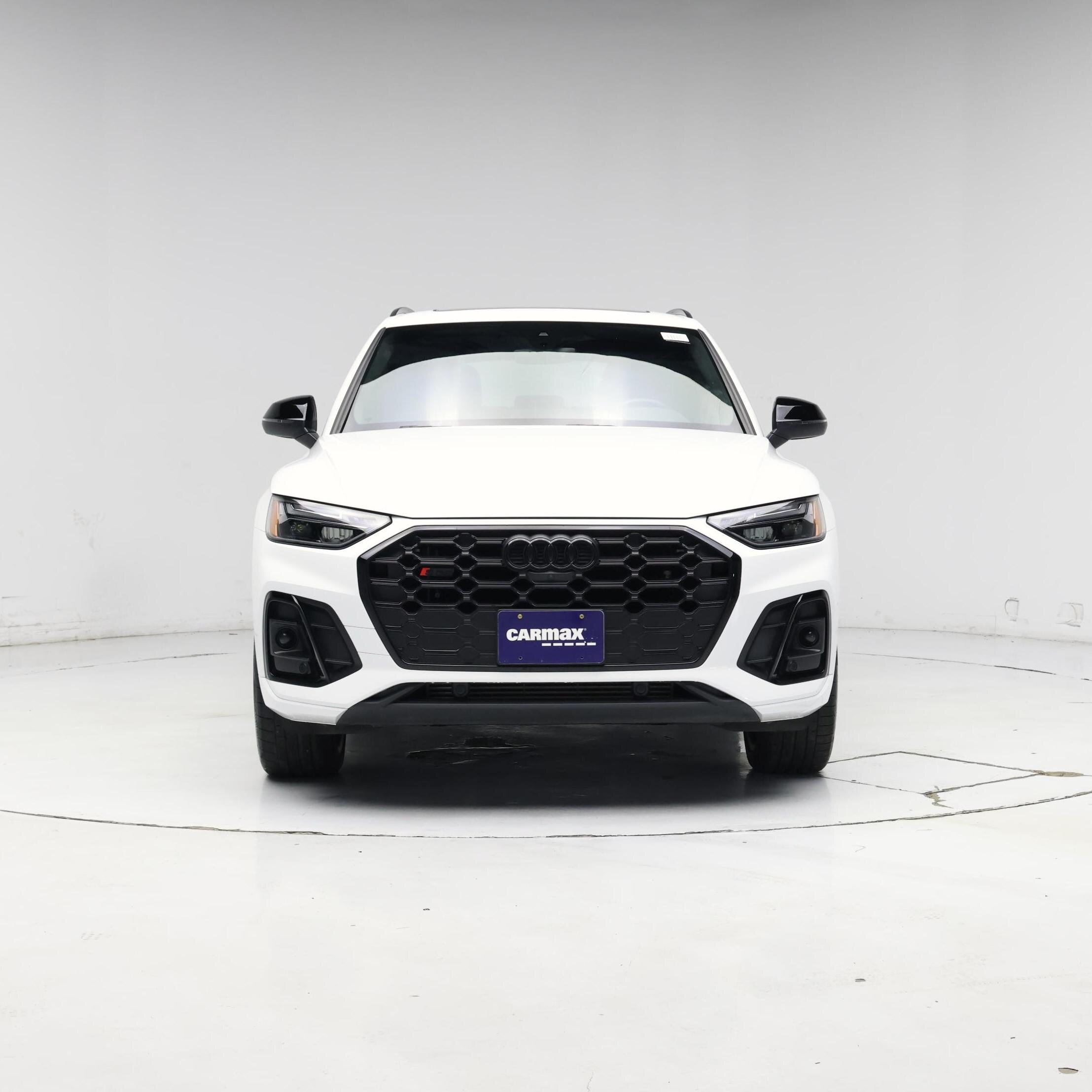 Thumbnail: 2024 Audi SQ5 - 5