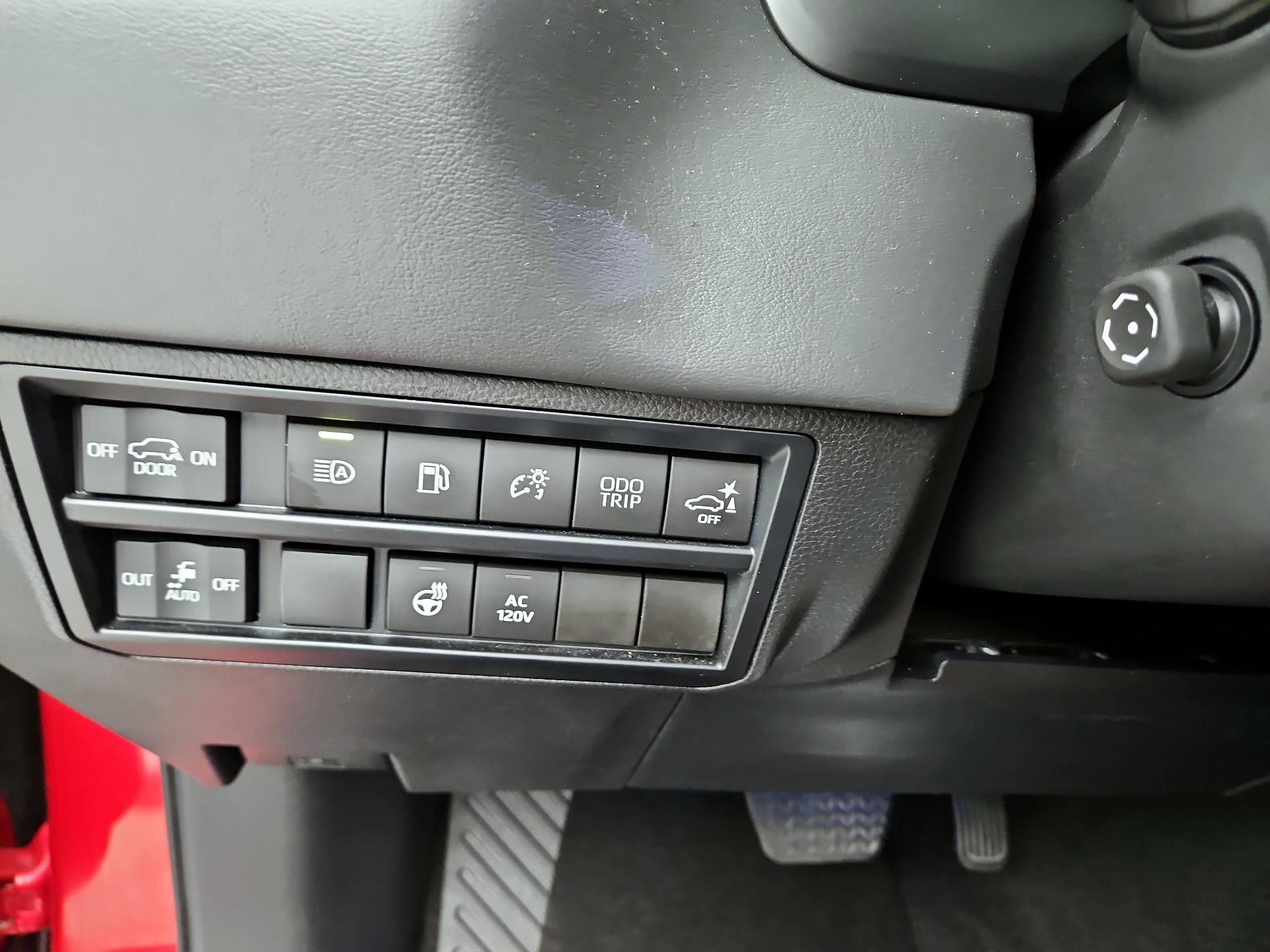 Thumbnail: 2023 Toyota Sequoia - 13