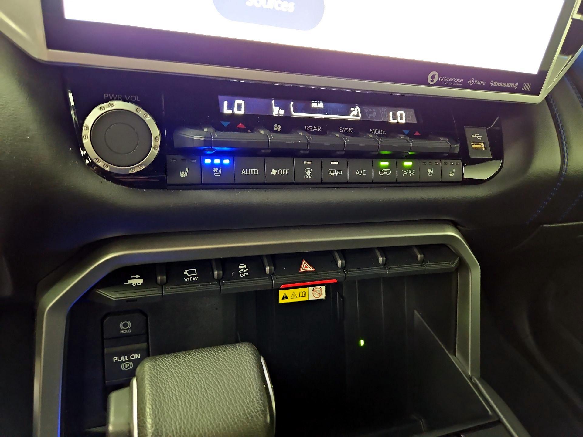 Thumbnail: 2023 Toyota Sequoia - 16
