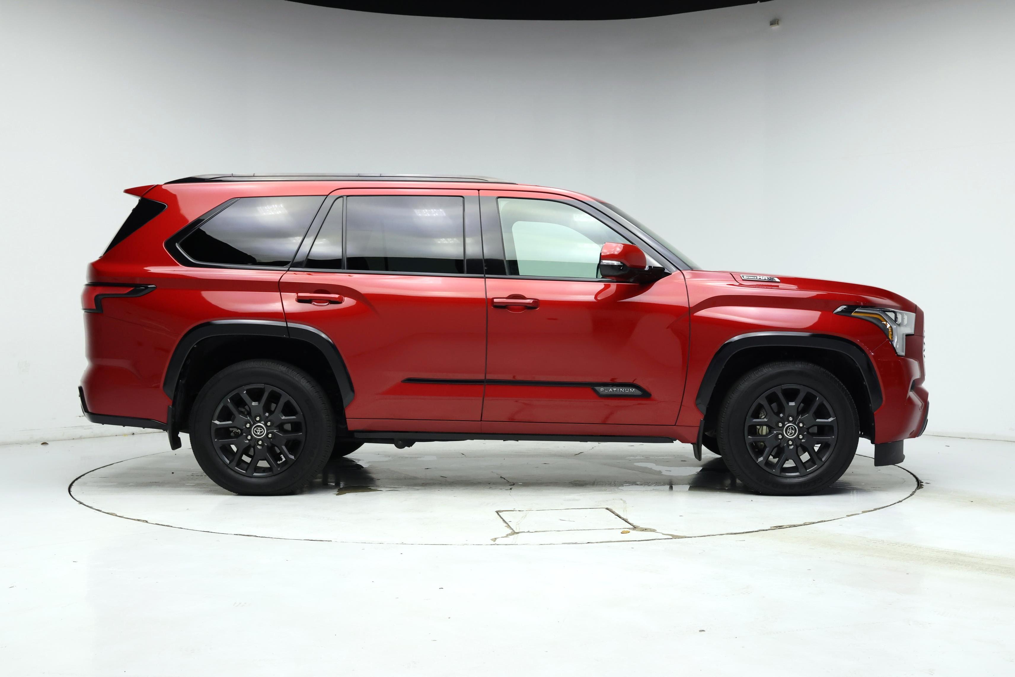 Thumbnail: 2023 Toyota Sequoia - 7