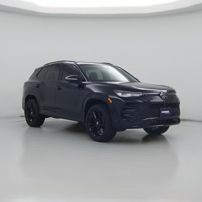 2025 Volkswagen Tiguan SE R-Line Black