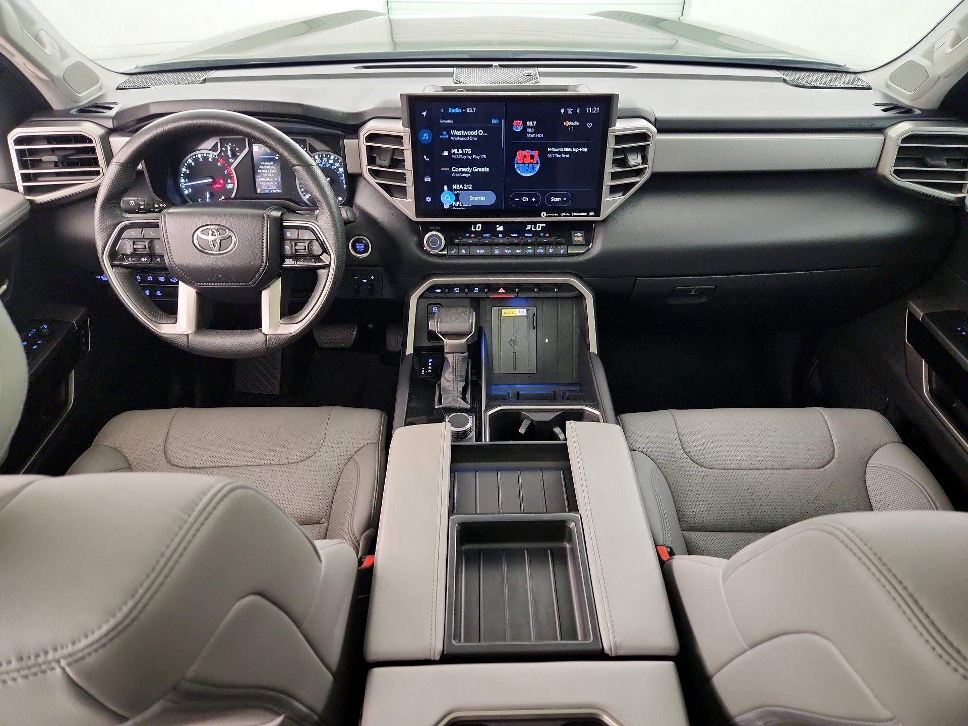 Thumbnail: 2023 Toyota Tundra - 9