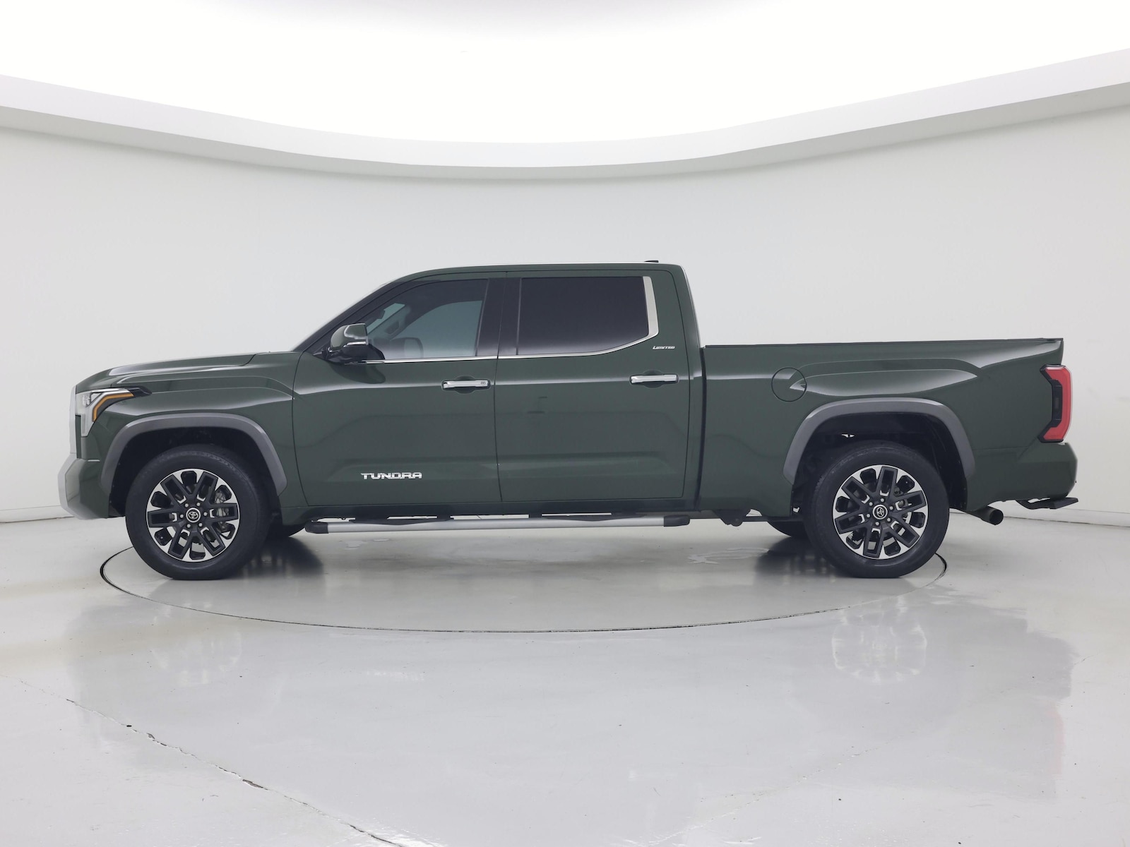 2023 Toyota Tundra Limited - Photo 4