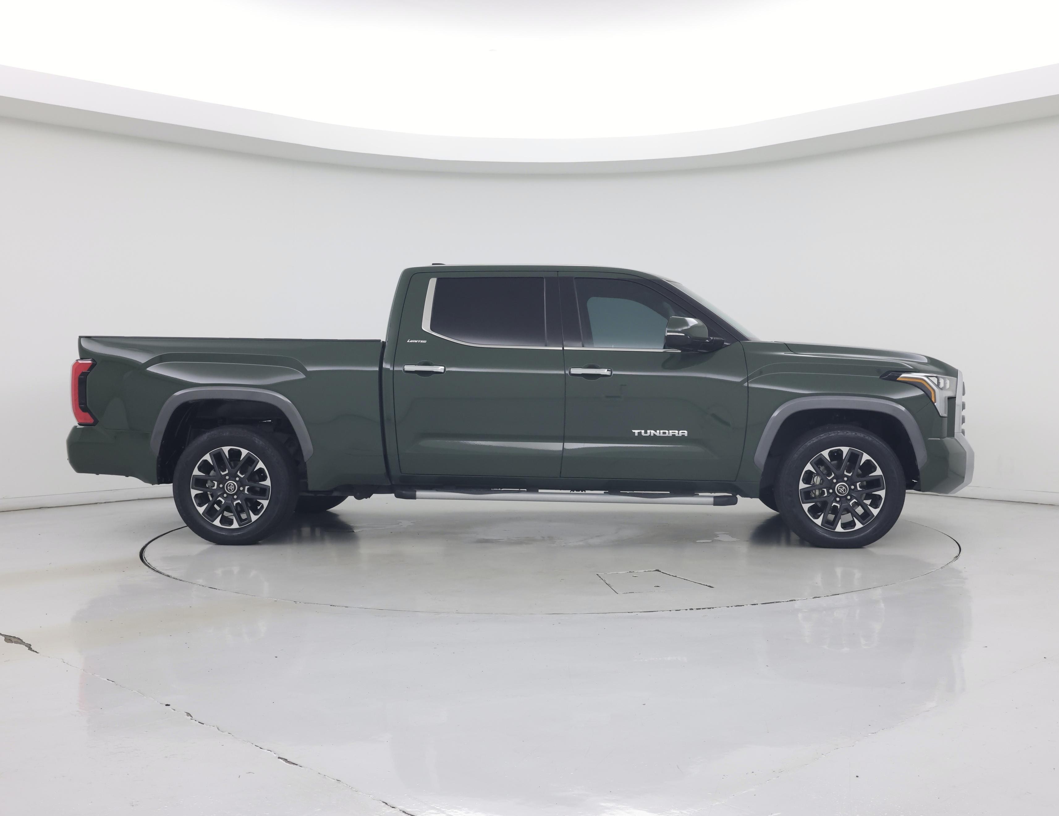 Thumbnail: 2023 Toyota Tundra - 7